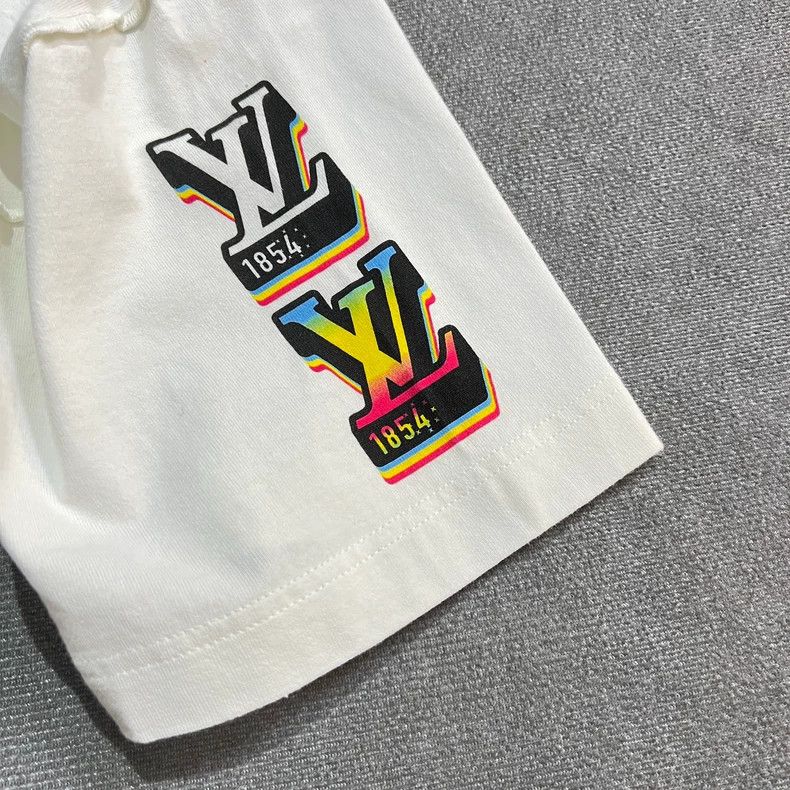 Louis Vuitton Louis Vuitton White band print short sleeve 2504-Nextarrow Size US M / EU 48-50 / 2 - 4 Thumbnail