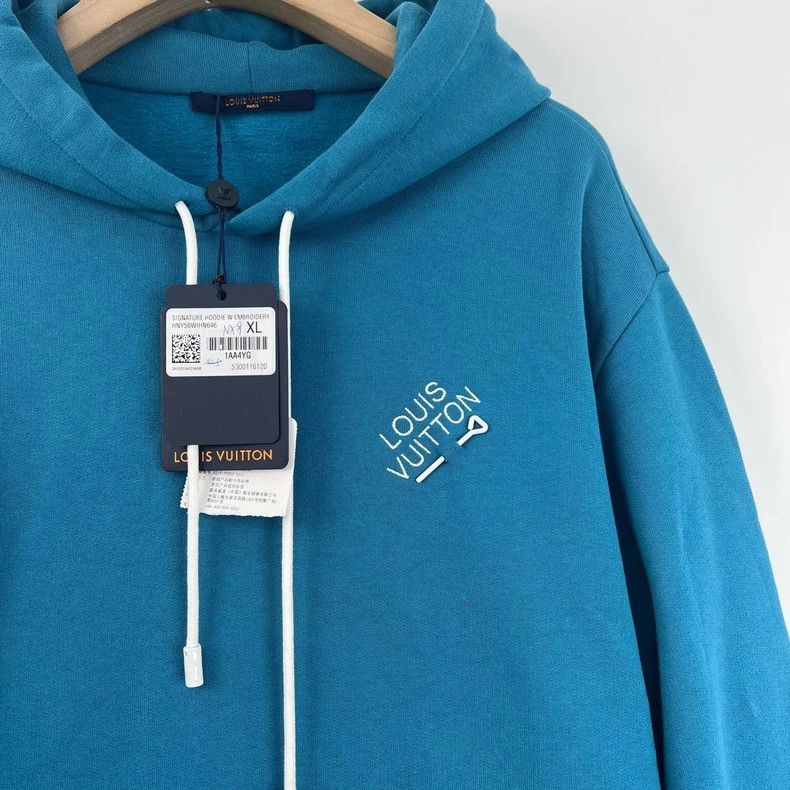 Louis Vuitton Louis Vuitton Lake Blue Pin Embroidered Sweatshirt Size US XL / EU 56 / 4 - 1 Thumbnail