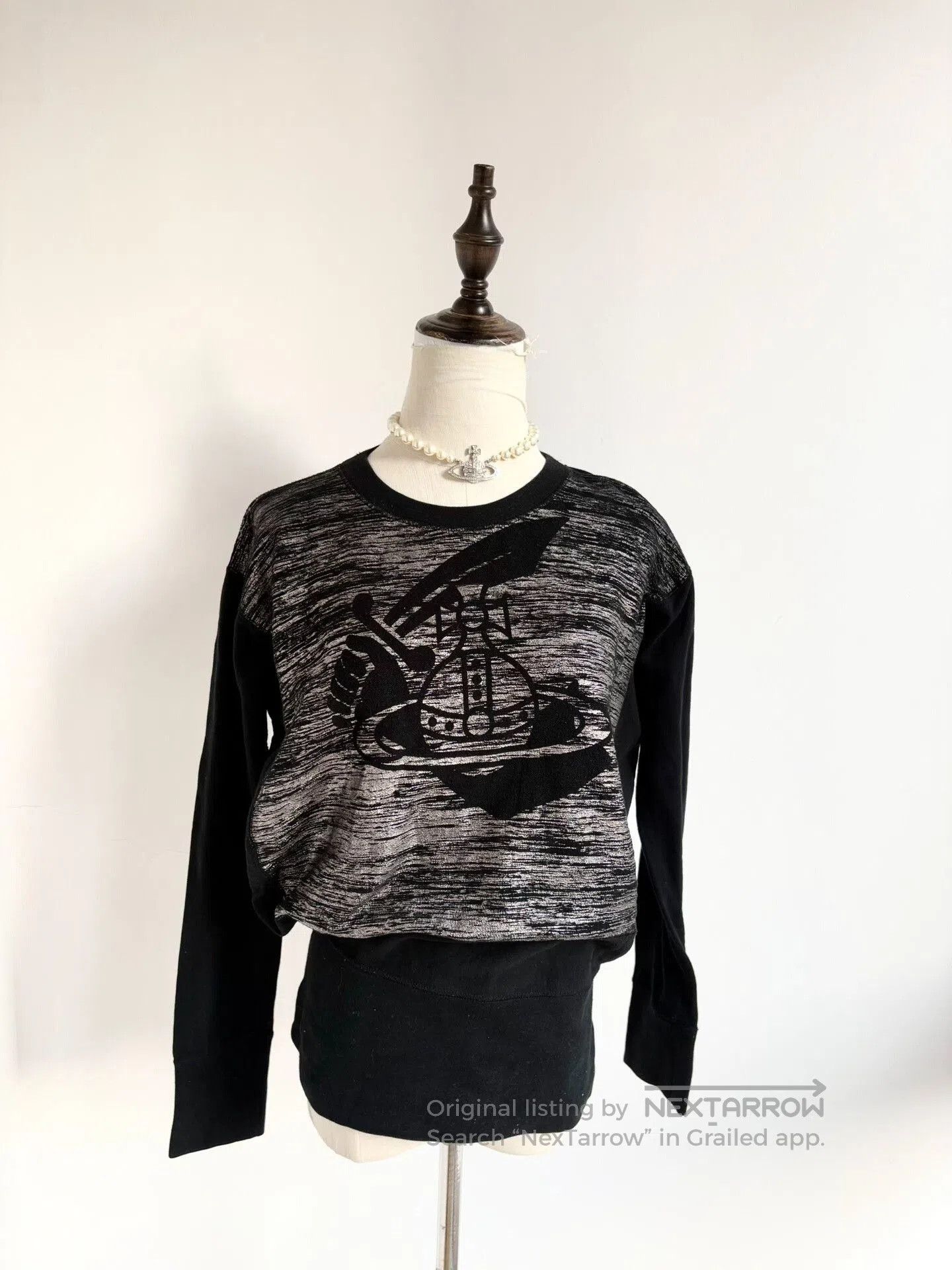 Vivienne Westwood Vivienne Westwood Black Saturn Sweatshirt. Size S / US 4 / IT 40 - 2 Thumbnail