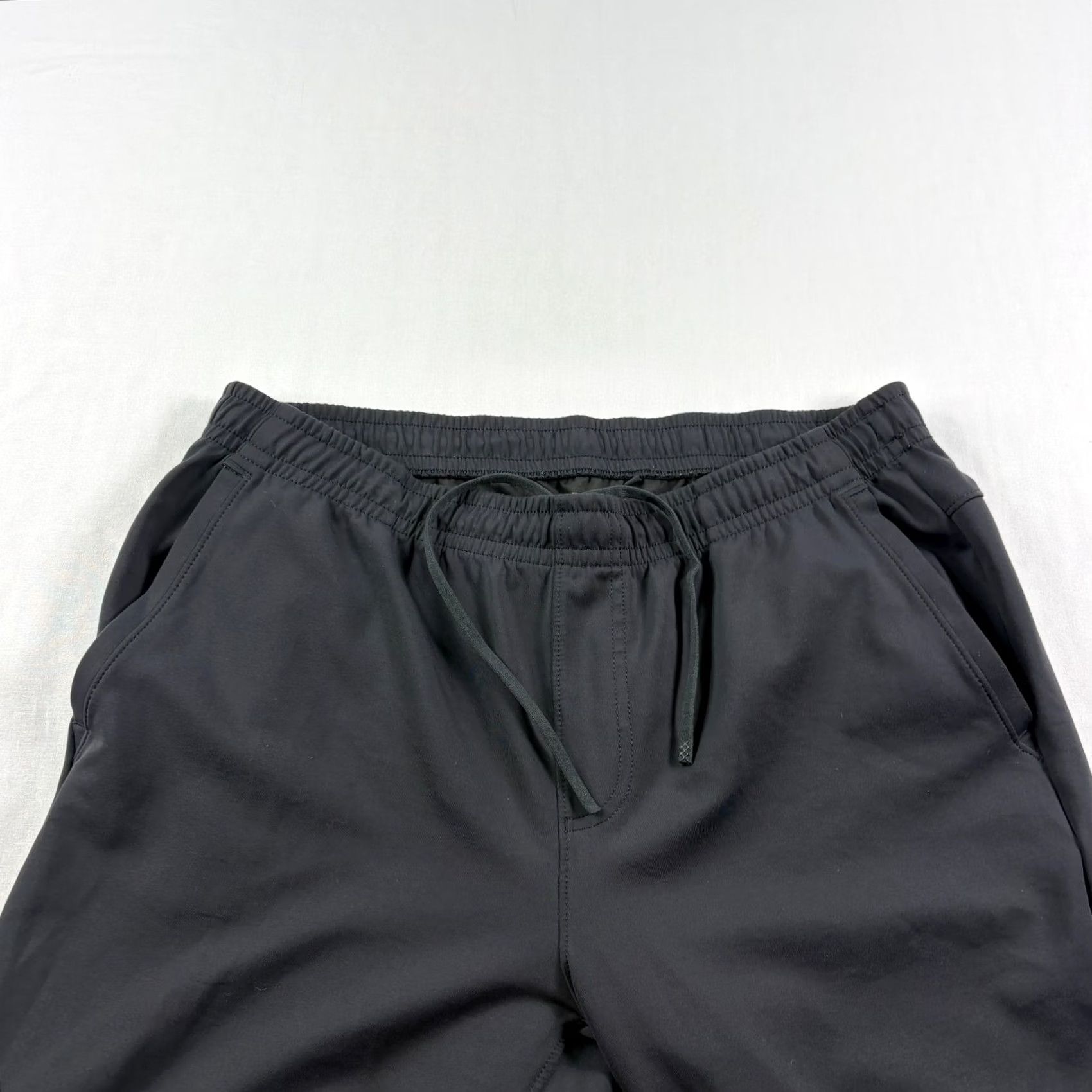 Rhone Rhone Jogger Pants Mens Large Black Tapered Athleisure Lounge Gym Slacks Style: Jogger Boots? Size US 33 - 2 Thumbnail