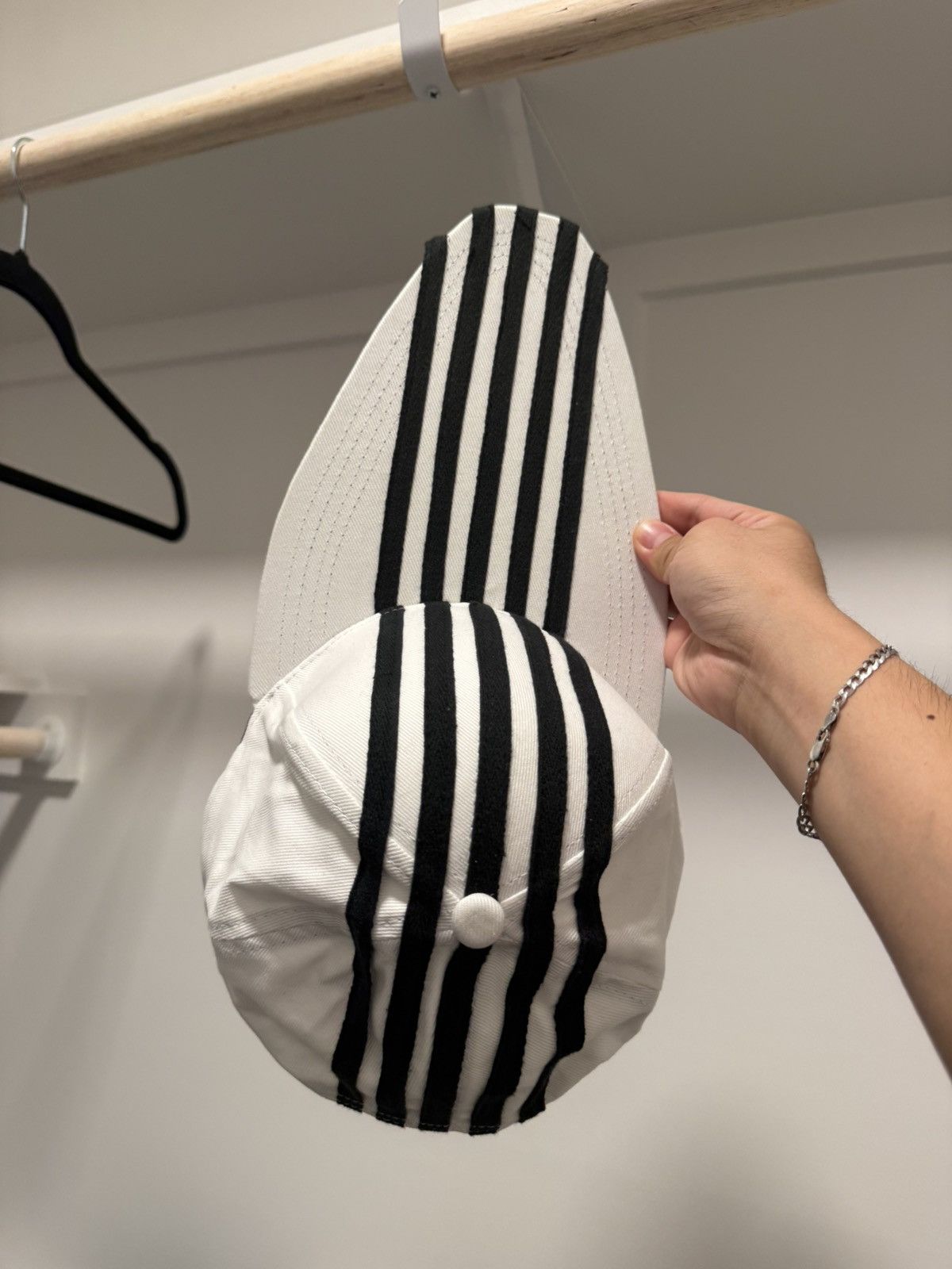 Yori Sport 5 stripe hat Size 30 - 3 Thumbnail