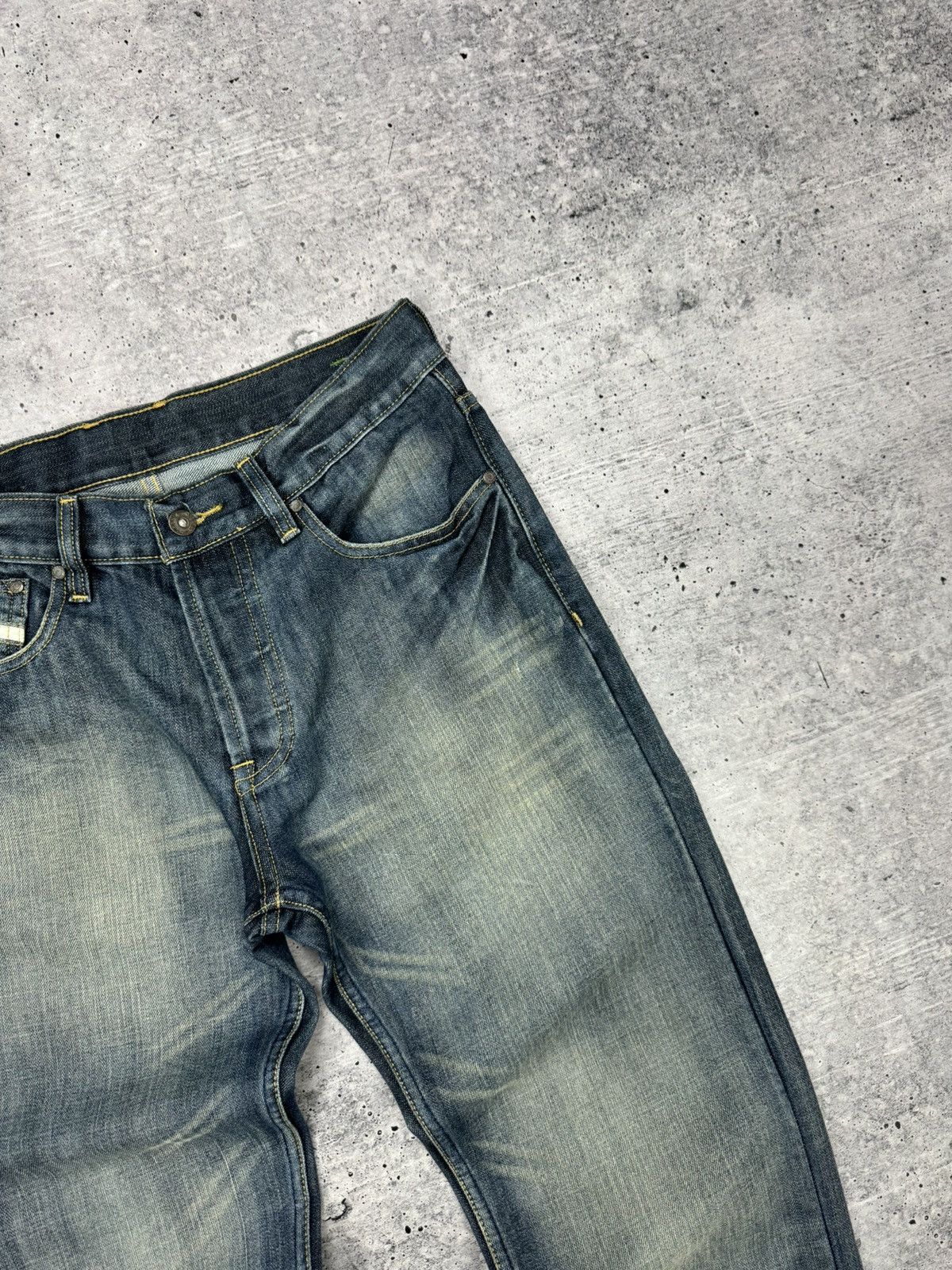 Diesel × Vintage Vintage Diesel Blue Stonewashed Denim Jeans Trousers Pants Size US 32 / EU 48 - 9 Thumbnail