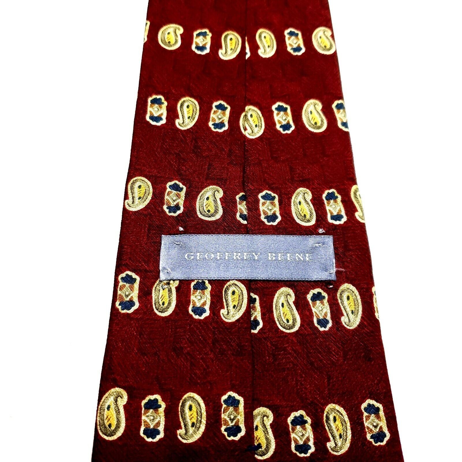 Vintage Geoffrey Beene Silk Tie Print Paisley Red Short Wide Size ONE SIZE - 3 Thumbnail