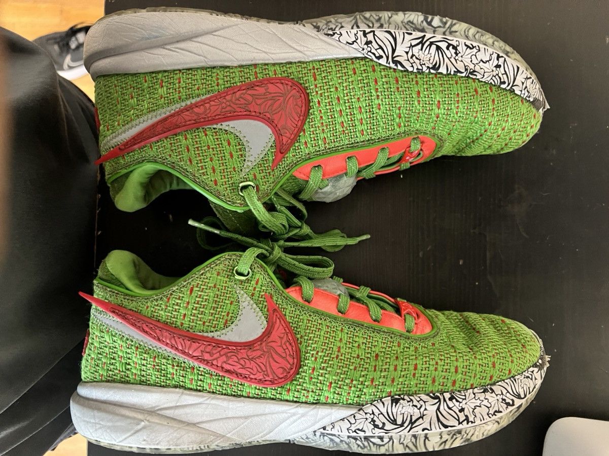 Nike Nike Lebron XX “Stocking Stuffer” Size US 9.5 / EU 42-43 - 4 Thumbnail