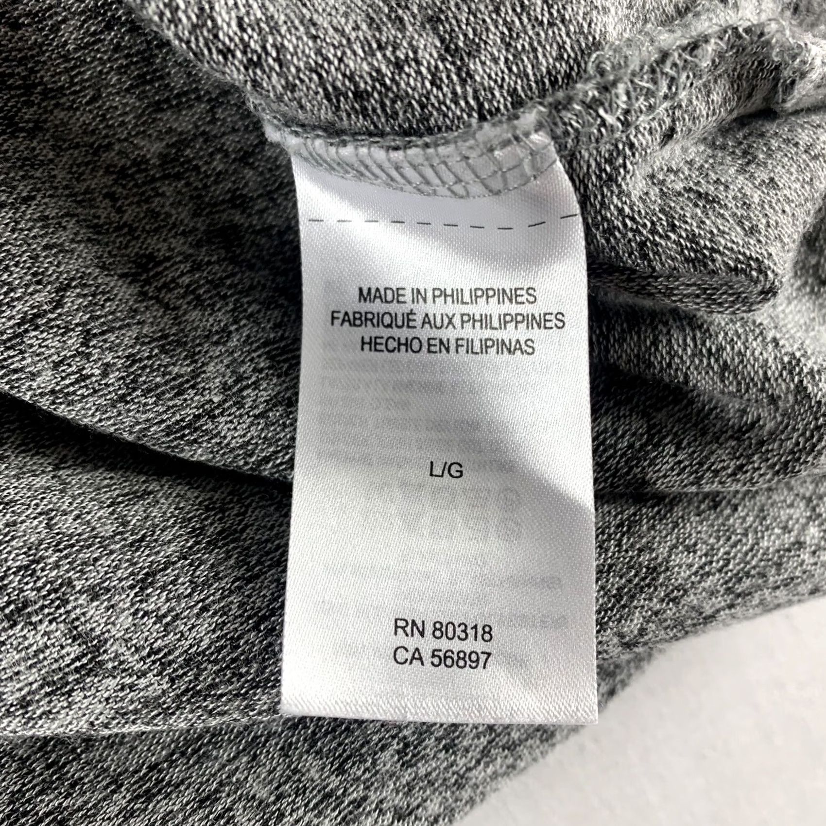 Lucky Brand VINTAGE LUCKY BRAND V-NECK SWEATER Mens Large Gray Long Sleeve Viscose Poly Sweater Pullover All Seasons Size US L / EU 52-54 / 3 - 4 Thumbnail