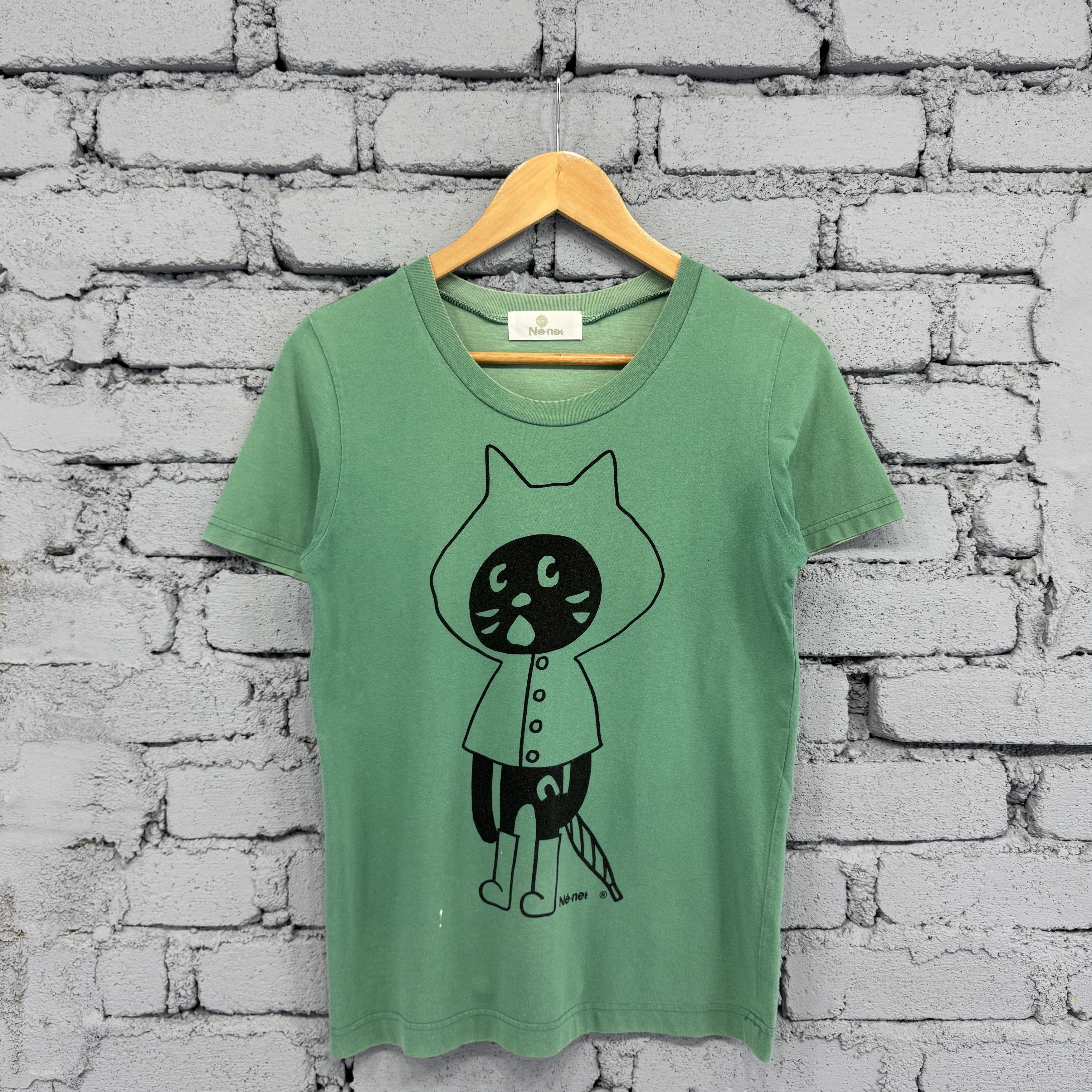 Issey Miyake Rare Vintage Cat Ne-net Issey Miyake Sunfaded Tshirt Size US S / EU 44-46 / 1 - 1 Thumbnail
