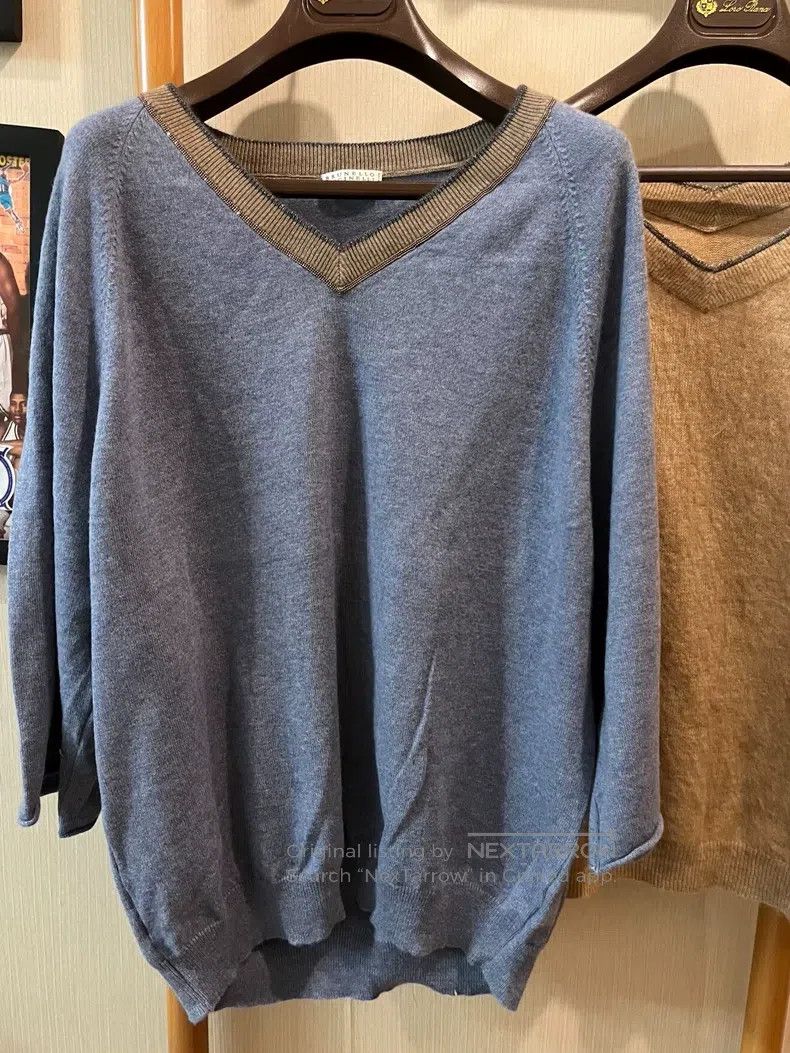 Brunello Cucinelli Brunello Cucinelli V-Neck Beaded Cashmere Sweater Size M / US 6-8 / IT 42-44 - 2 Thumbnail