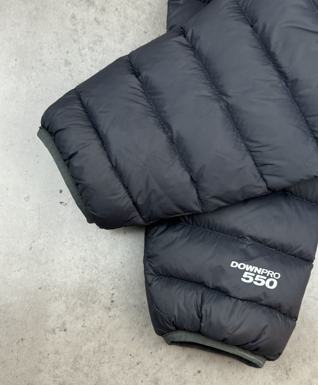 Berghaus Peter Storm DownPro 550 Puffer Jacket Men's Size M Outdoor Size US M / EU 48-50 / 2 - 7 Thumbnail