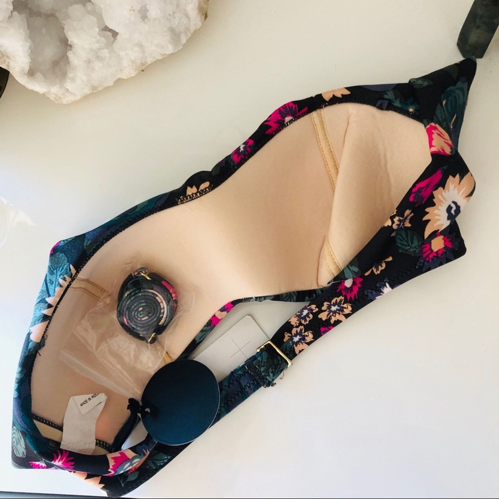 Anthropologie NEW AMUSE SOCIETY Black Pink Floral Ruffle Swimsuit Bikini Size ONE SIZE - 7 Thumbnail