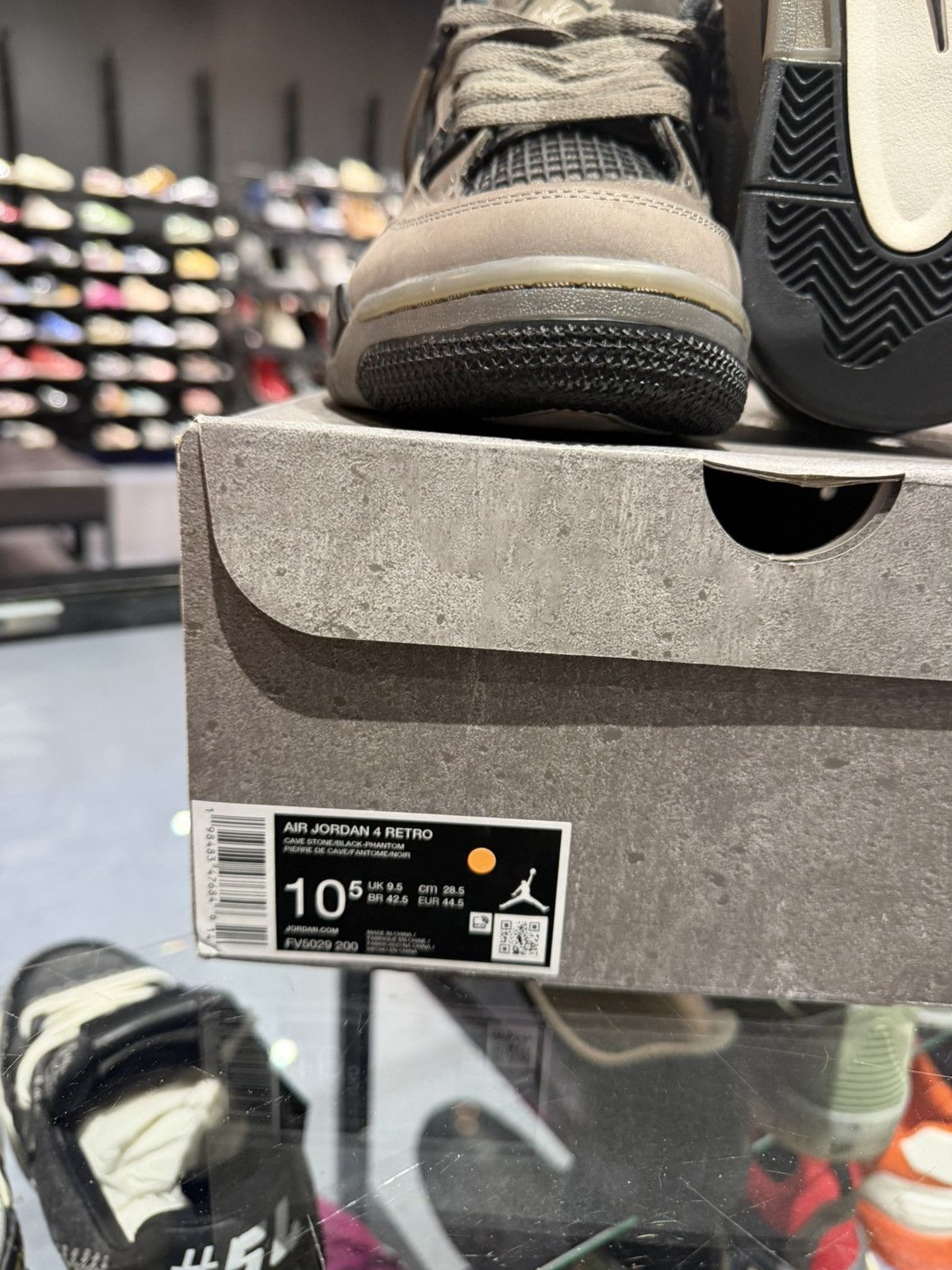 Jordan Brand Size 10.5 - Jordan 4 Retro Cave Stone Size US 10.5 / EU 43-44 - 9 Thumbnail