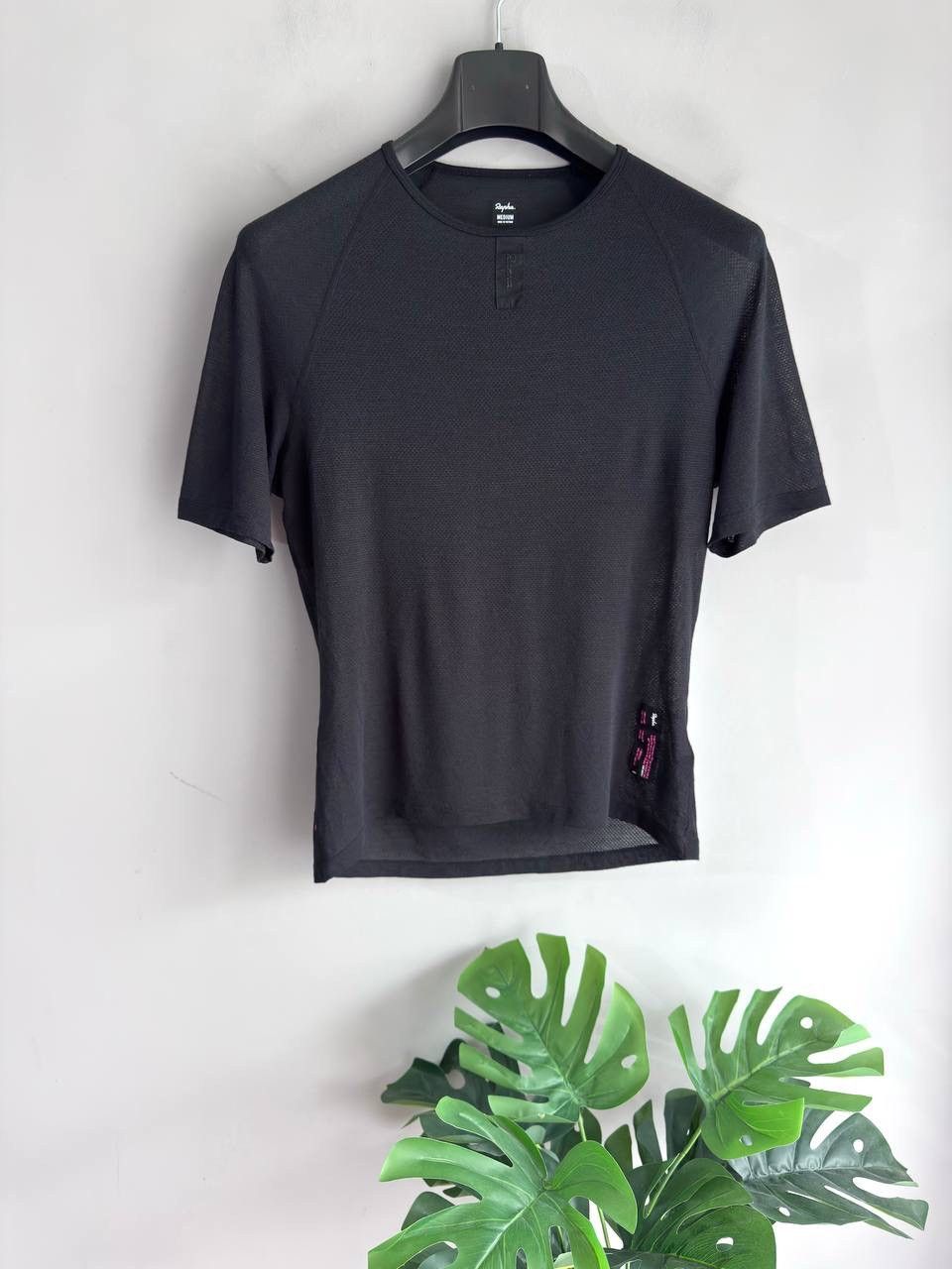 Rapha Rapha Women Cycling Lightweight Merino Mesh Base Layer, M Size M / US 6-8 / IT 42-44 - 1 Thumbnail