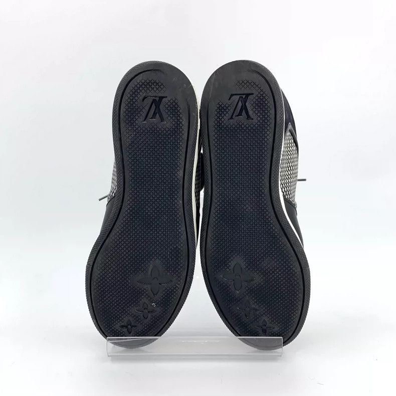 Louis Vuitton Louis Vuitton Black round toe lace-up high top sneakers Size US 7 / IT 37 - 5 Thumbnail