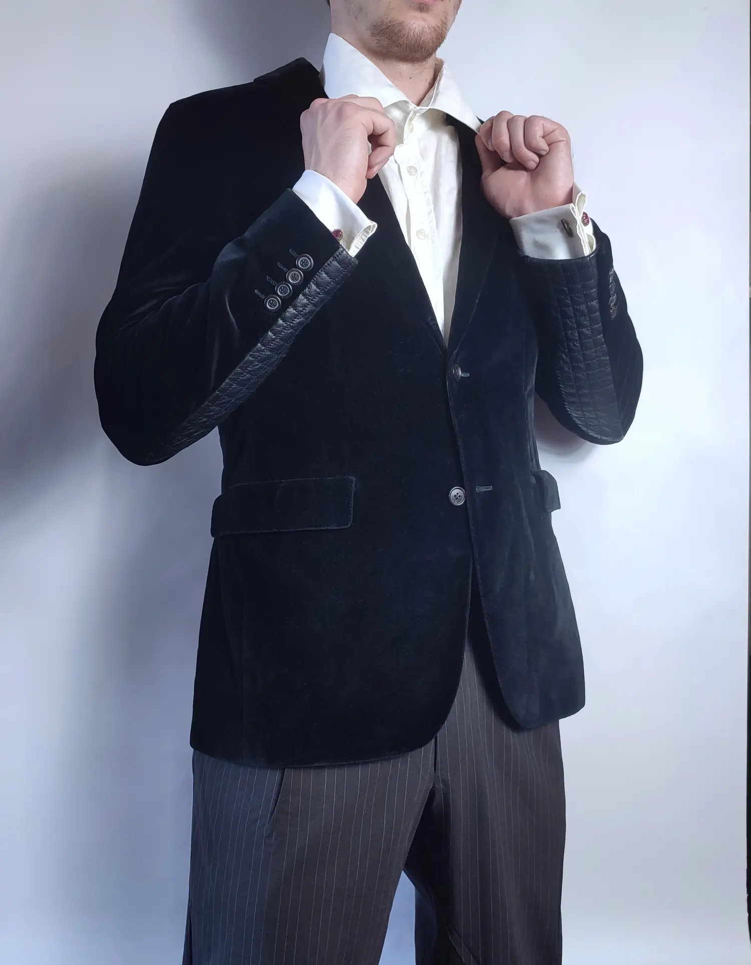 Hugo Boss Hugo Boss Leather Sleeve Velour Blazer Vintage Size 38R - 21 Thumbnail