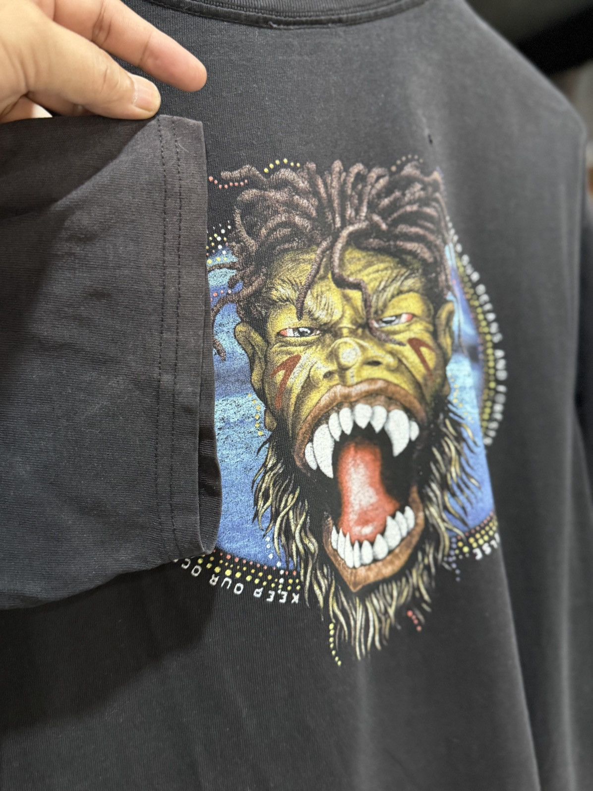 Giant Thrashed Vintage Doolagahs Surf Austaria Sun Faded Giant Tee Size US M / EU 48-50 / 2 - 8 Thumbnail