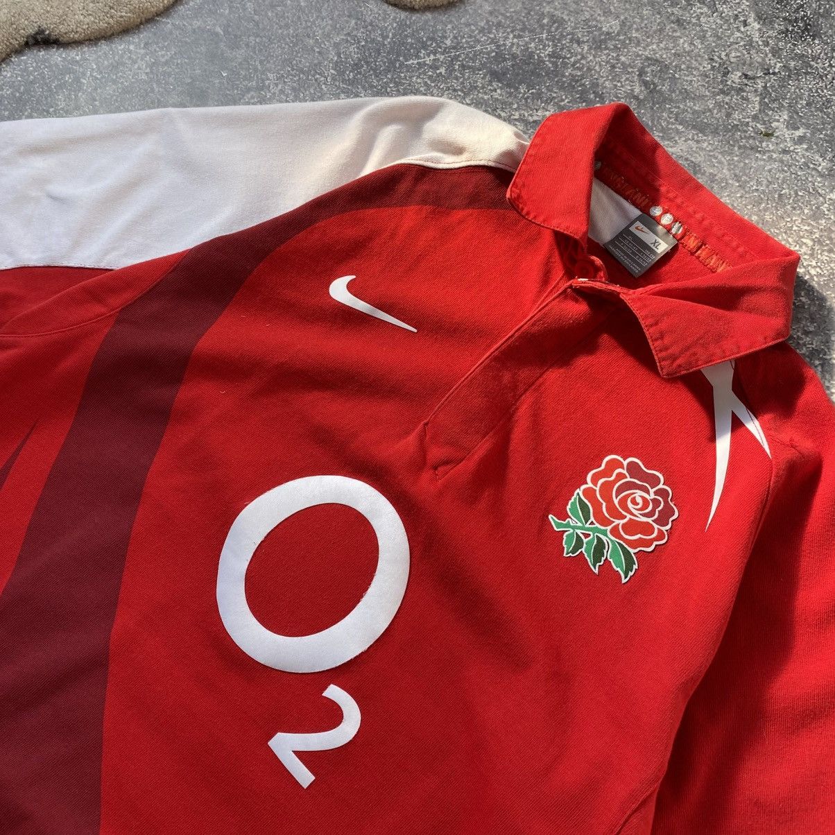 Vintage Vintage Nike England Rugby O2 Overprinted y2k polo Size US XL / EU 56 / 4 - 3 Thumbnail