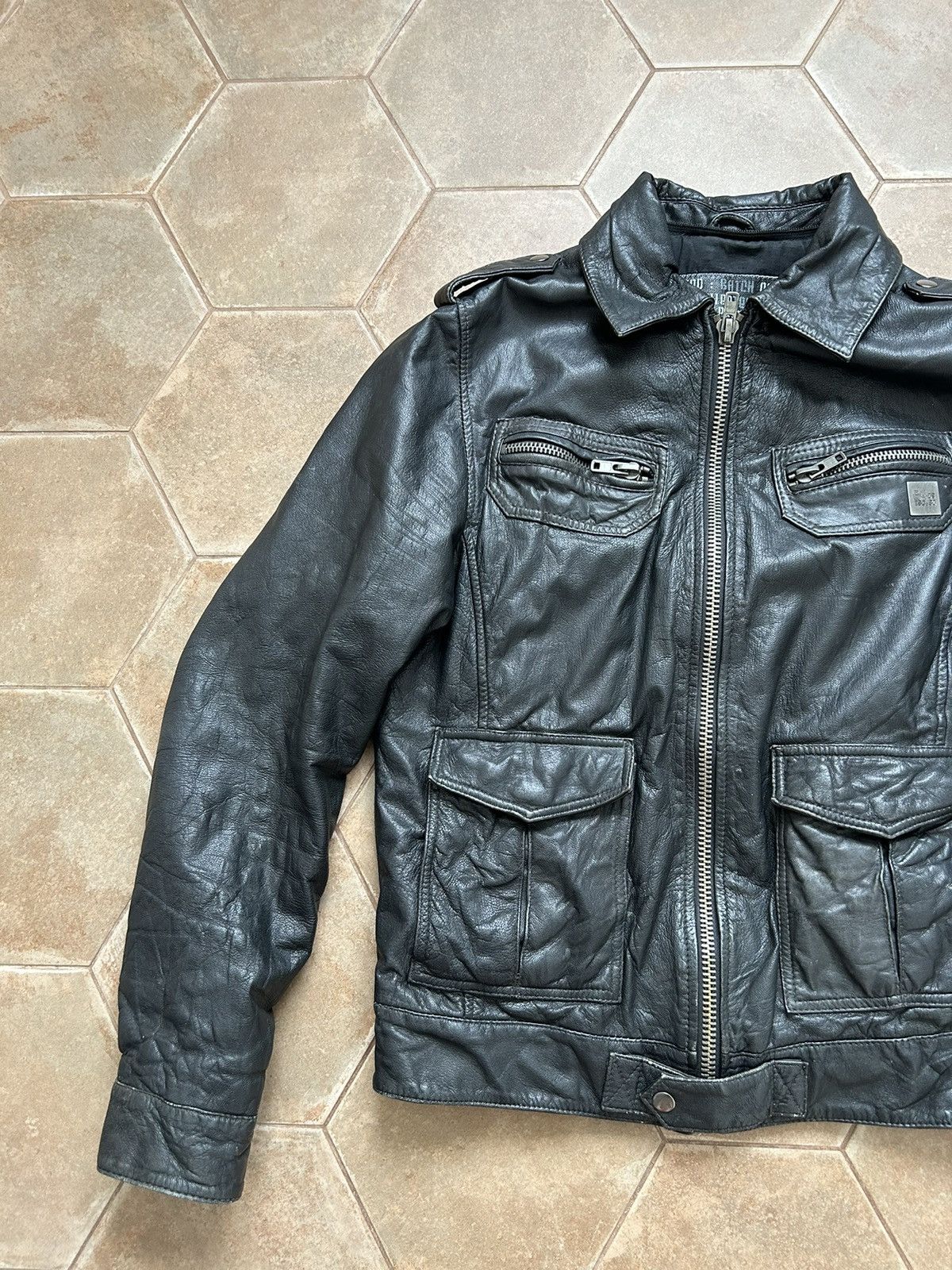 VINTAGE LEATHER BOMBER Y2K JACKET