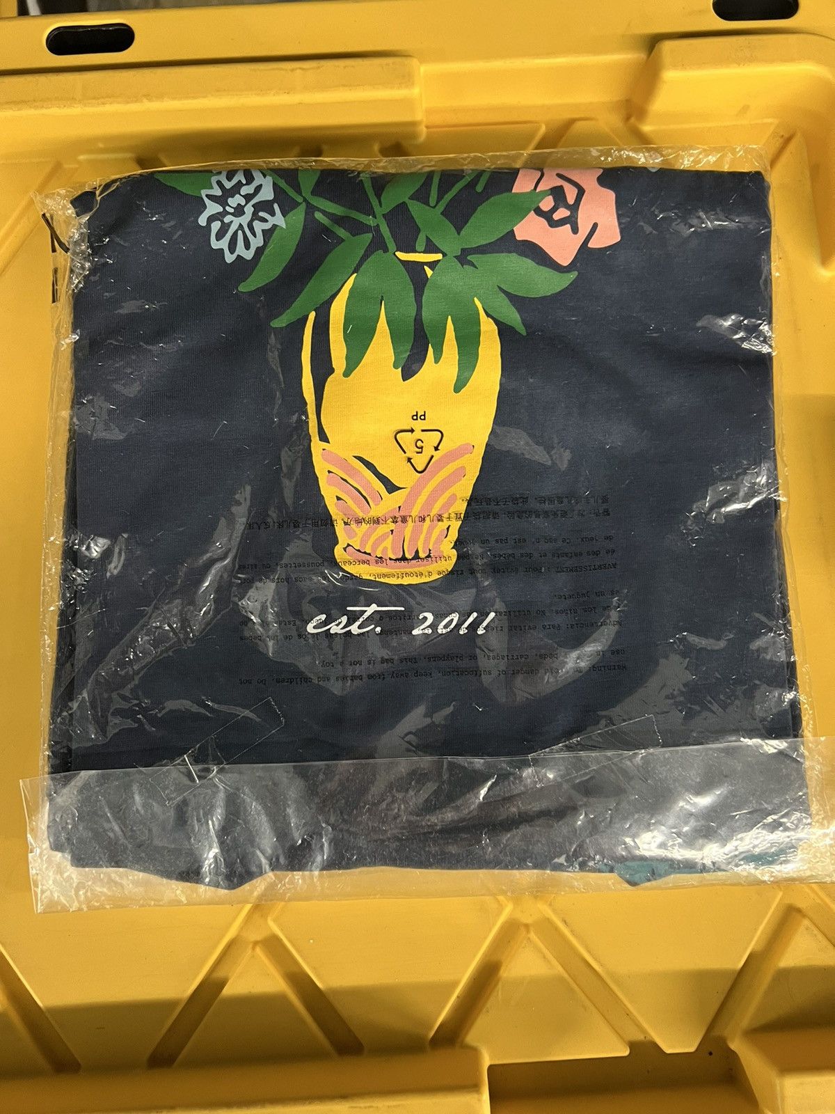 Kith Kith & Kin 2011 Tee Nocturnal Cotton T-Shirt Men’s Size XL Size US XL / EU 56 / 4 - 7 Thumbnail