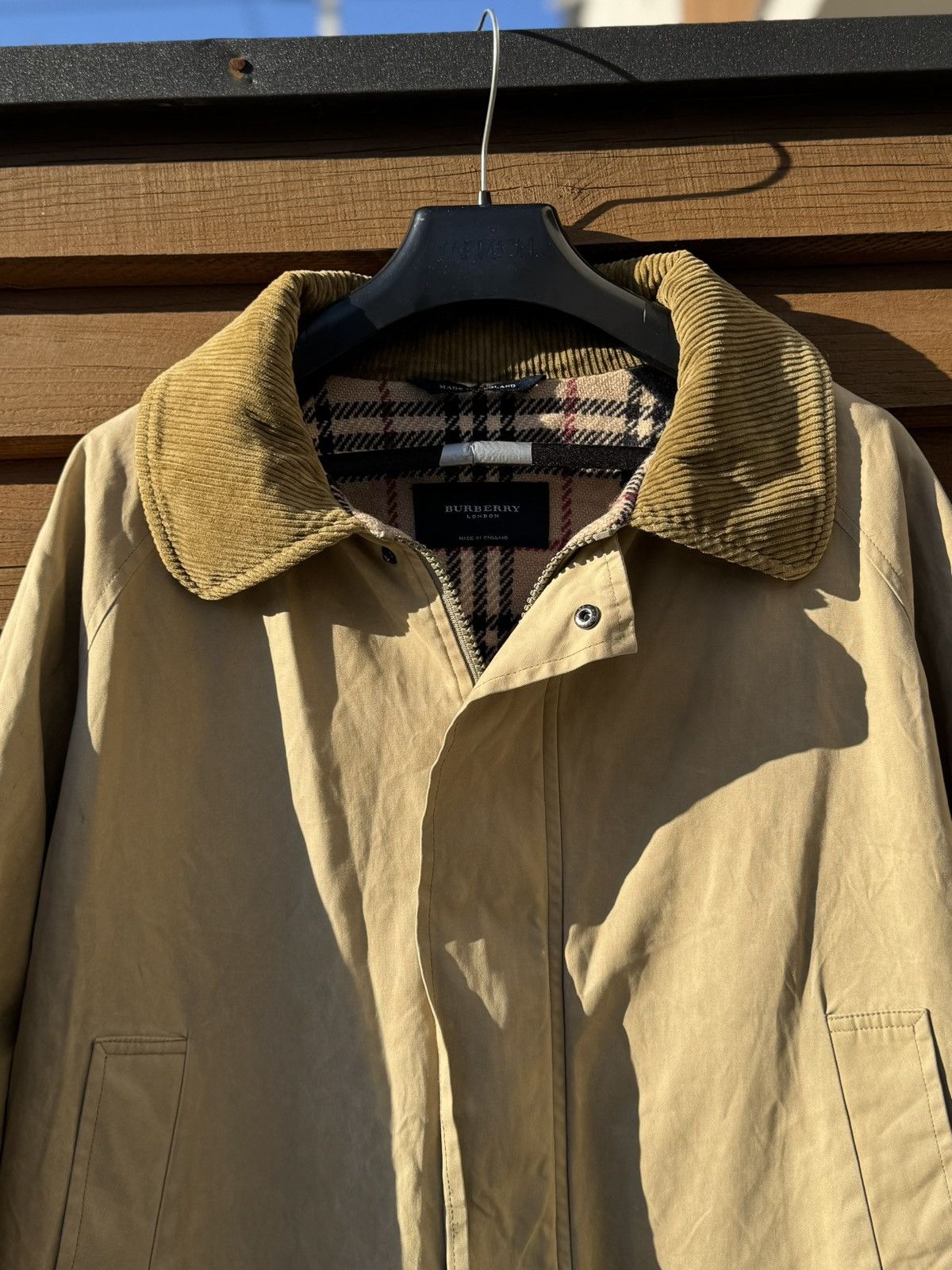 Burberry Vintage 90s Burberry London Beige Quilted Jacket Waxed Size US XL / EU 56 / 4 - 4 Thumbnail