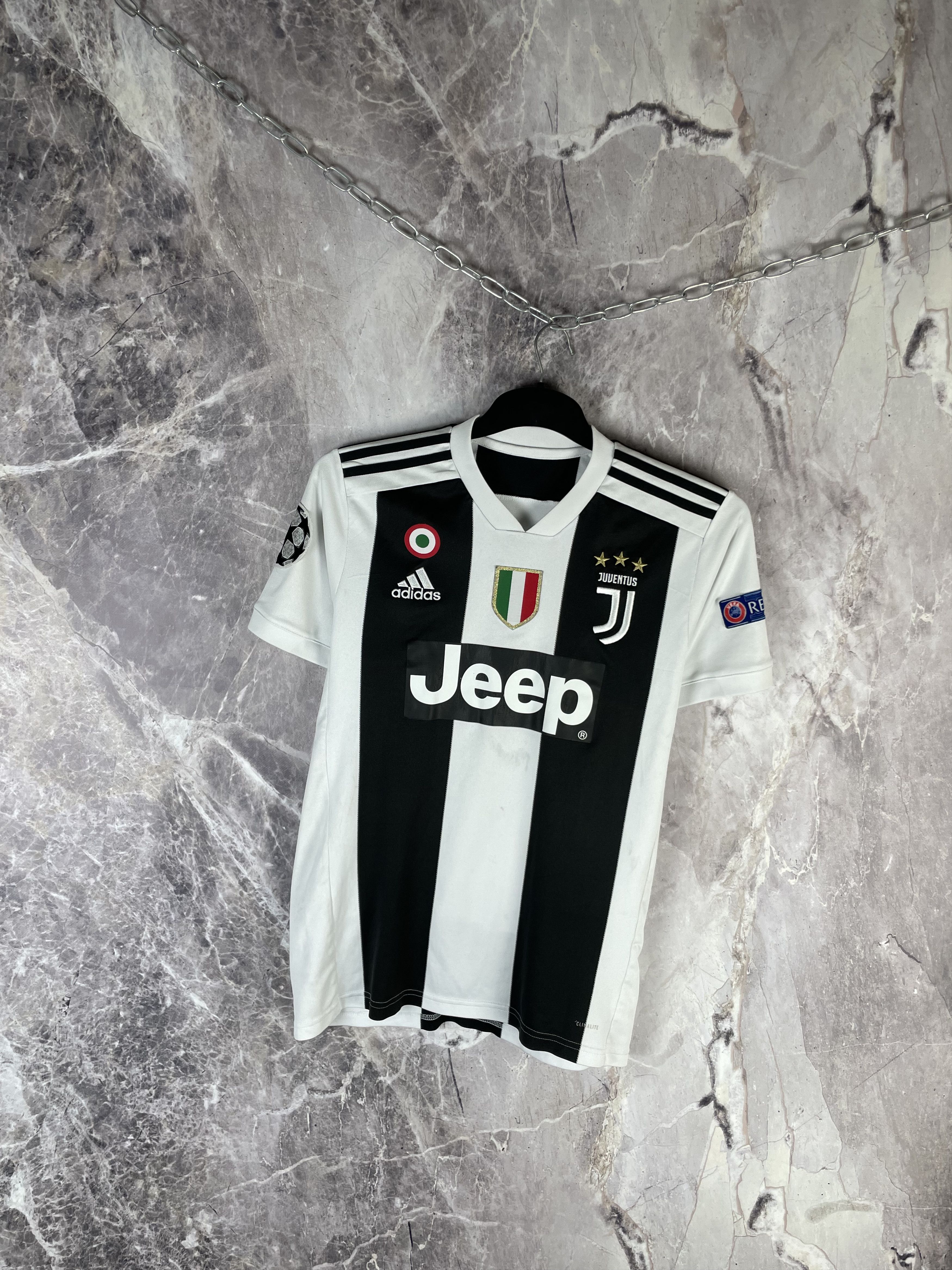 Adidas Juventus 2018 Home Football Shirt Adidas Soccer Ronaldo #7 Size US S / EU 44-46 / 1 - 2 Thumbnail