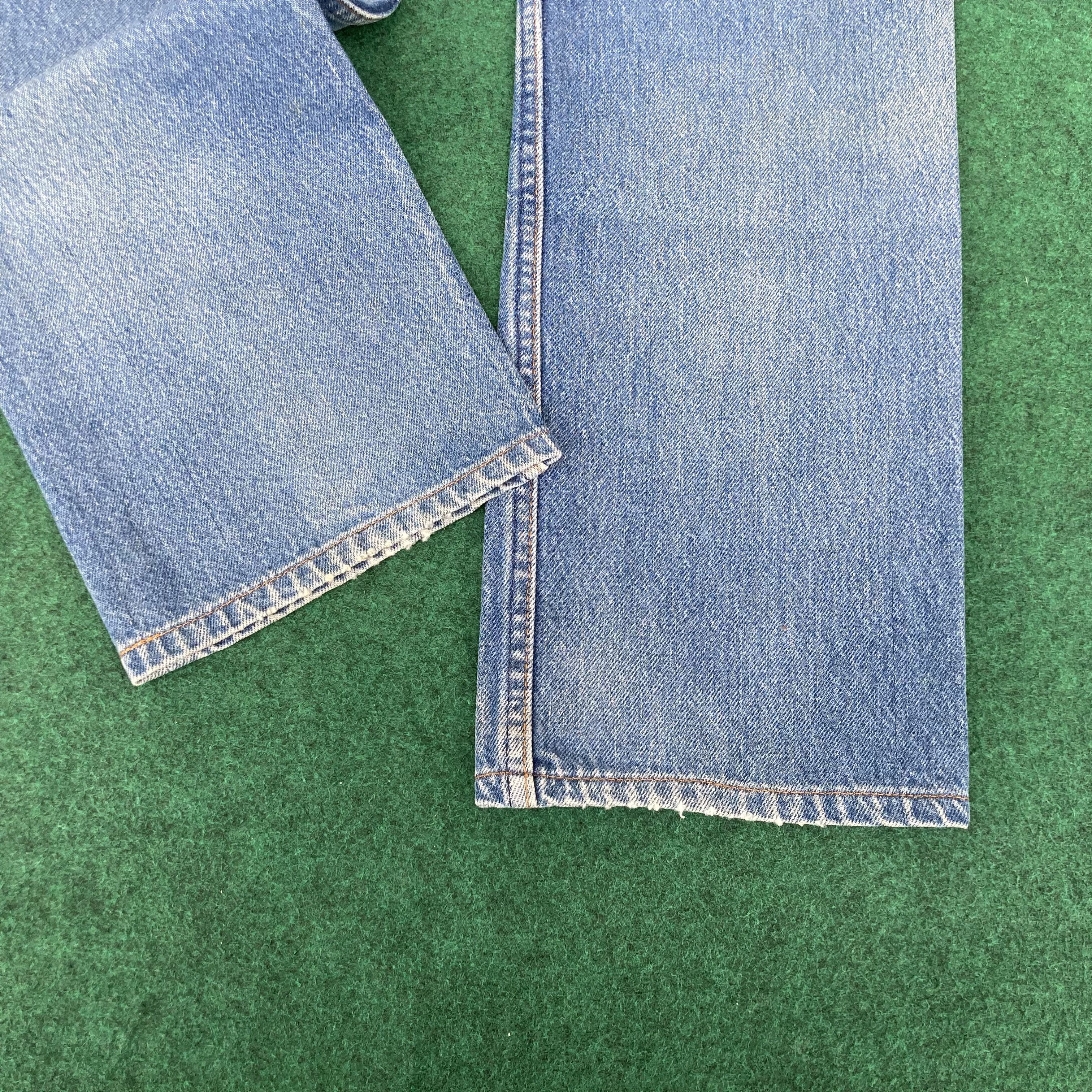 Levi's 28x31.5 Vintage Levis 501 Button Fly Blue Denim 28 Jeans Size US 28 / EU 44 - 12 Thumbnail