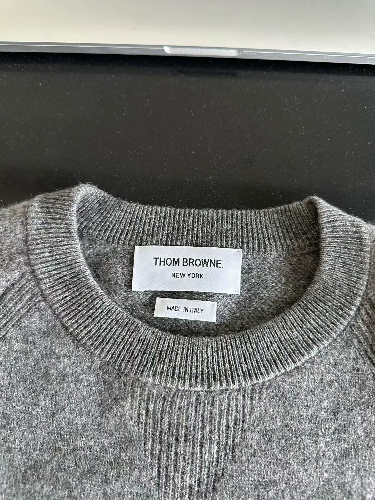 Thom Browne Thom Browne Medium Gray Cashmere Sweater Size 1 New Size S / US 4 / IT 40 - 3 Thumbnail