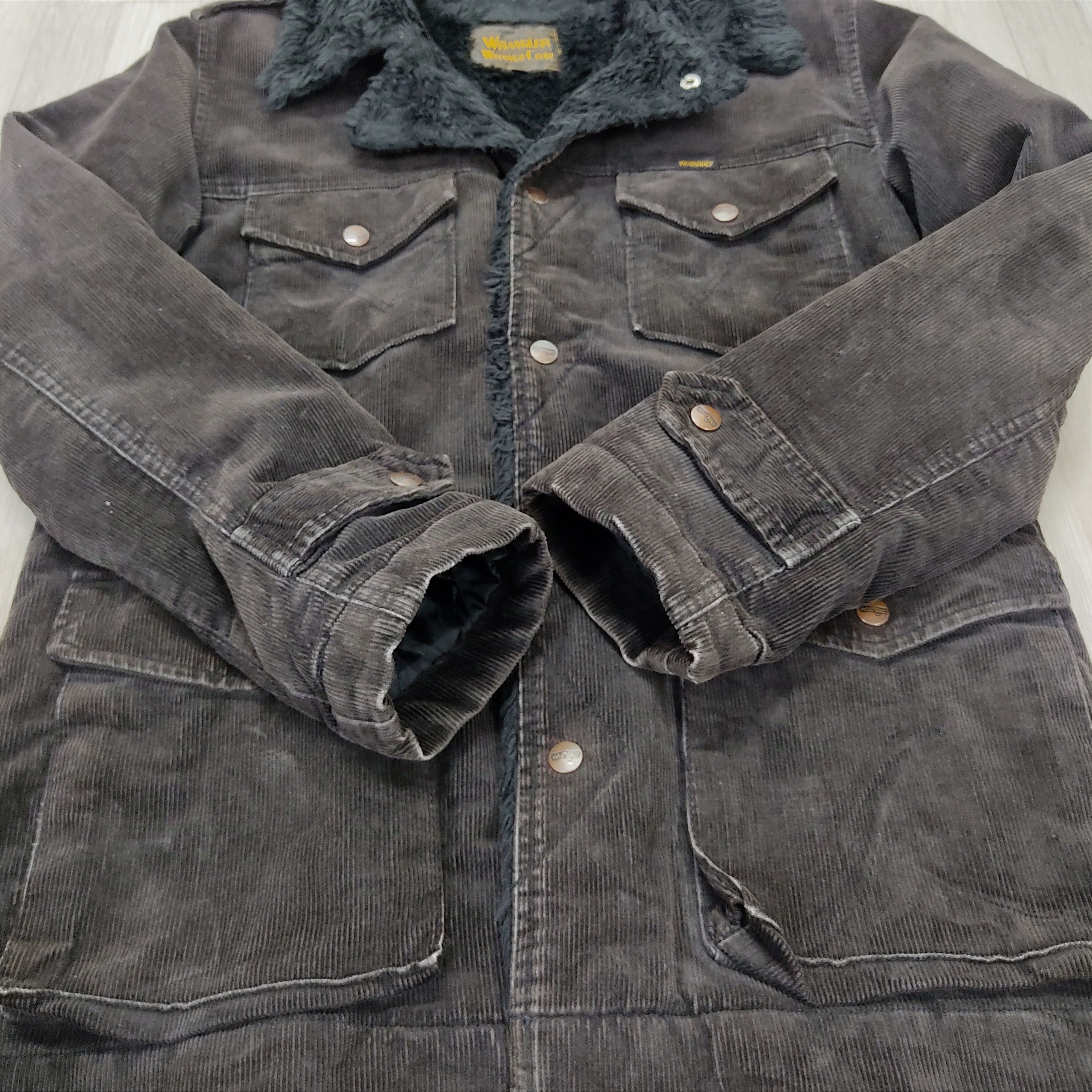 Wrangler Vtg WRANGLER Wrench Coat Fur Lined Corduroy Jacket Size US M / EU 48-50 / 2 - 5 Thumbnail