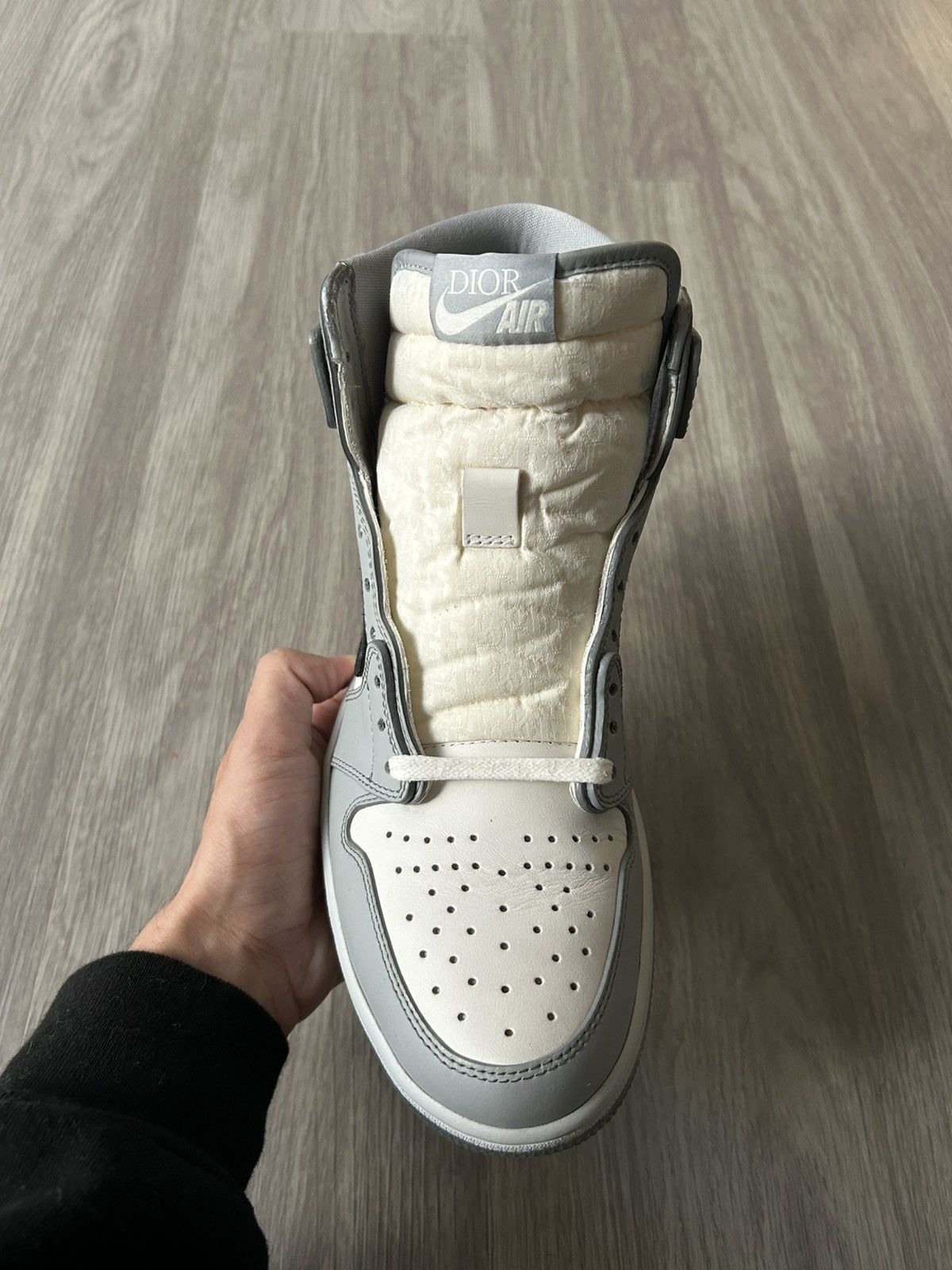 Dior × Jordan Brand Dior x Air Jordan Retro 1 High Size 8.5 Size US 8.5 / EU 41-42 - 8 Thumbnail