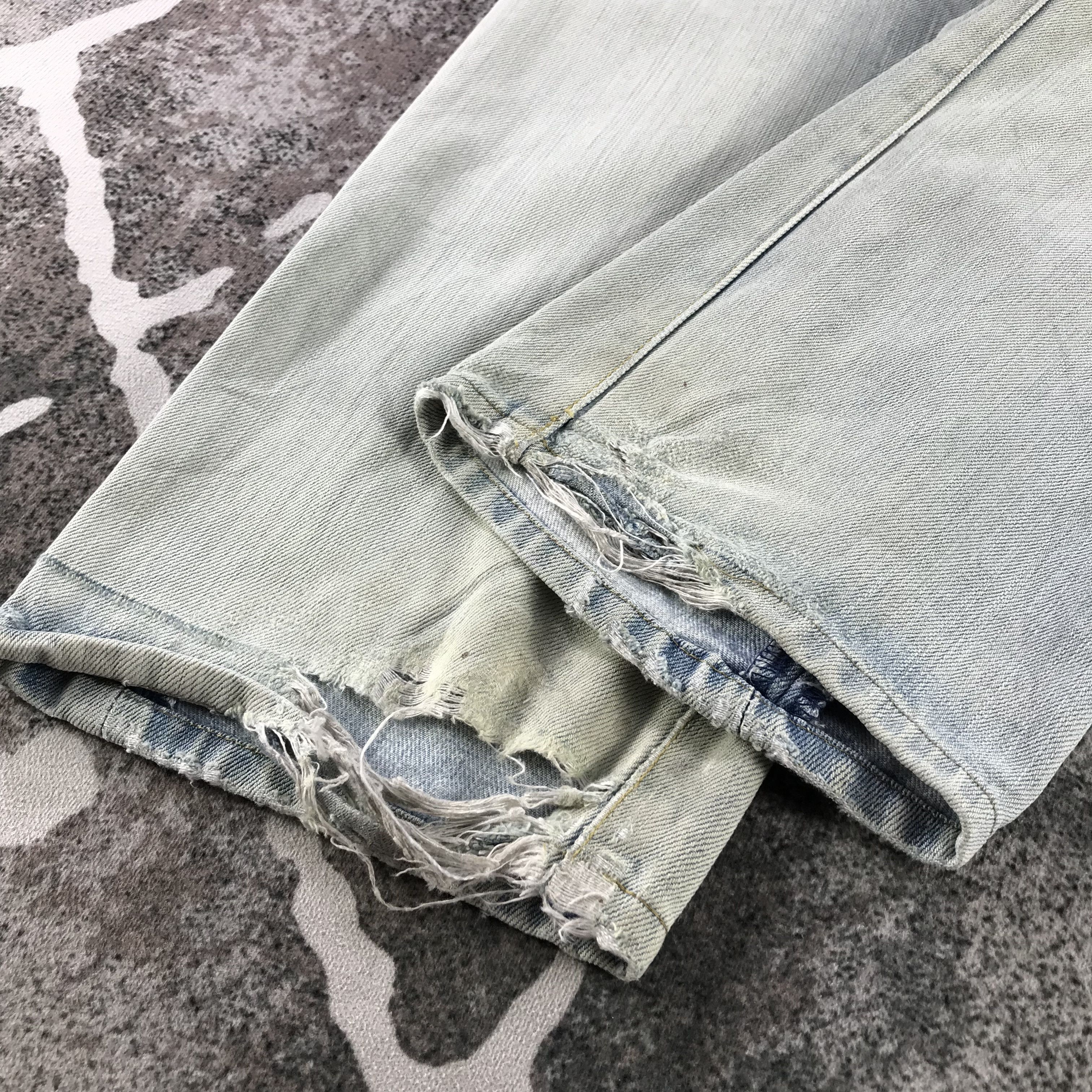 Levi's Vintage Levis Engineeered Jeans Distressed Denim KJ3375 Size US 32 / EU 48 - 5 Thumbnail