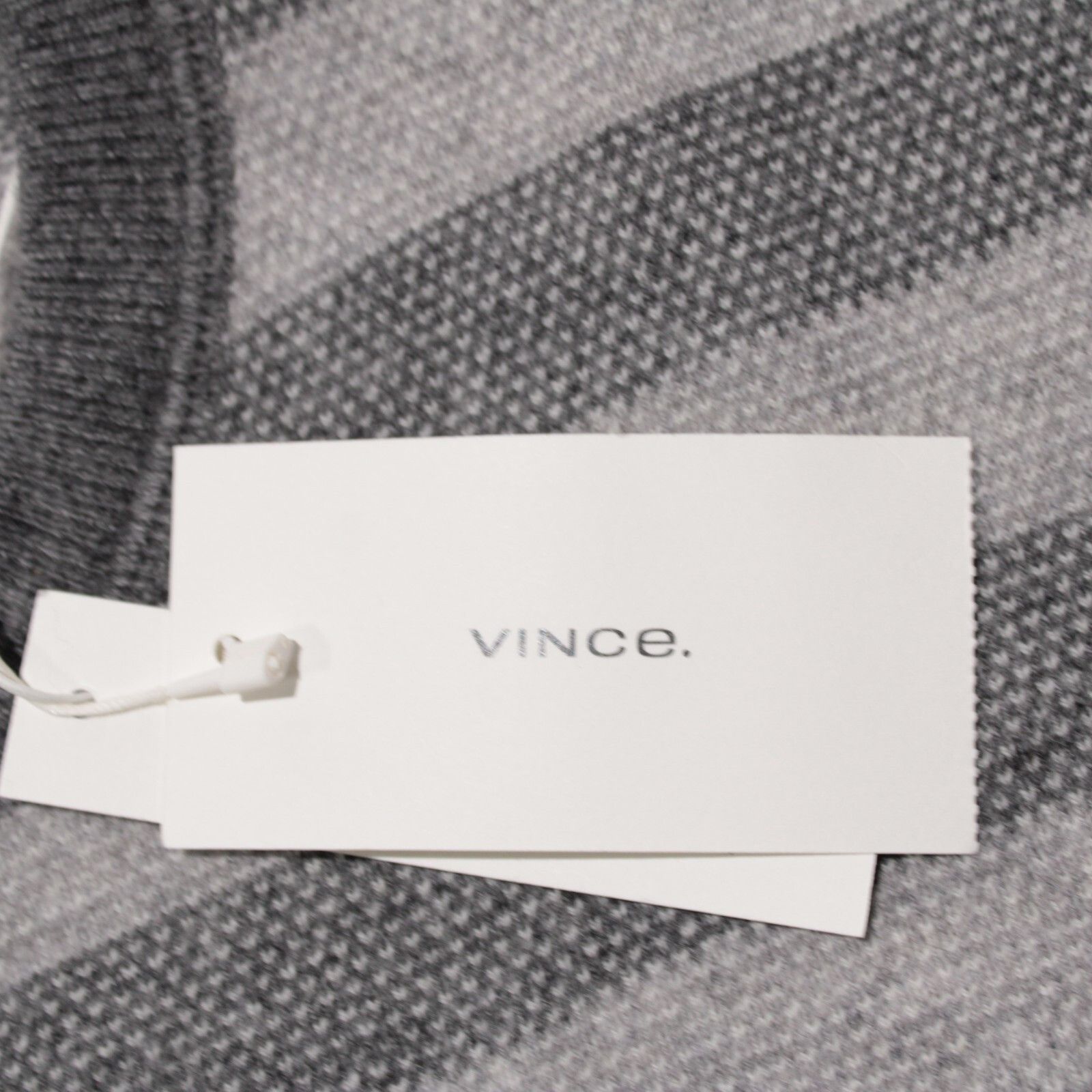 Vince Vince Sweater Size US M in Gray Size US M / EU 48-50 / 2 - 2 Thumbnail