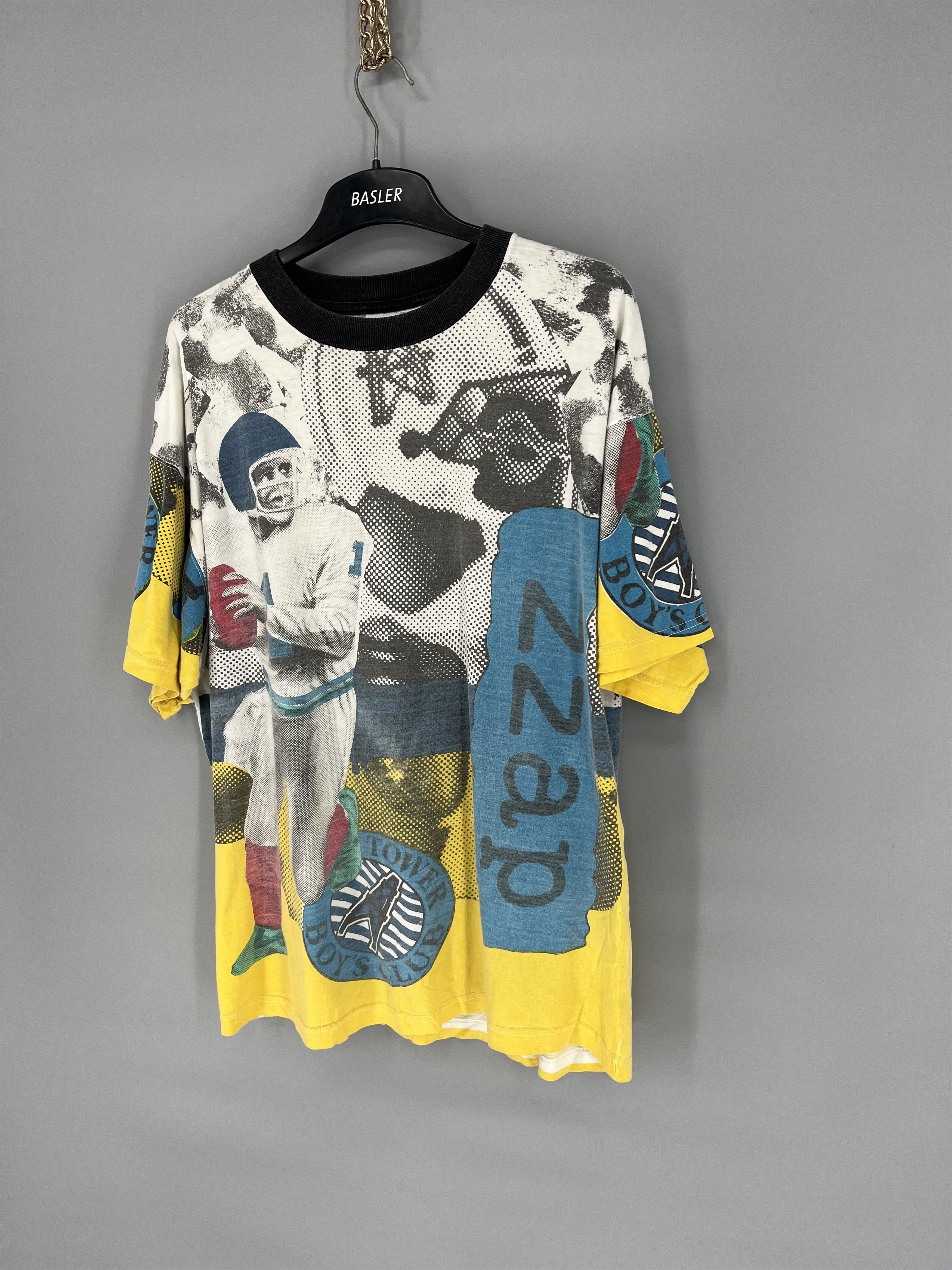 NFL × Sports Specialties × Vintage Vintage 90s NFL American Football Tower Boys fullprint tees Size US XL / EU 56 / 4 - 3 Thumbnail
