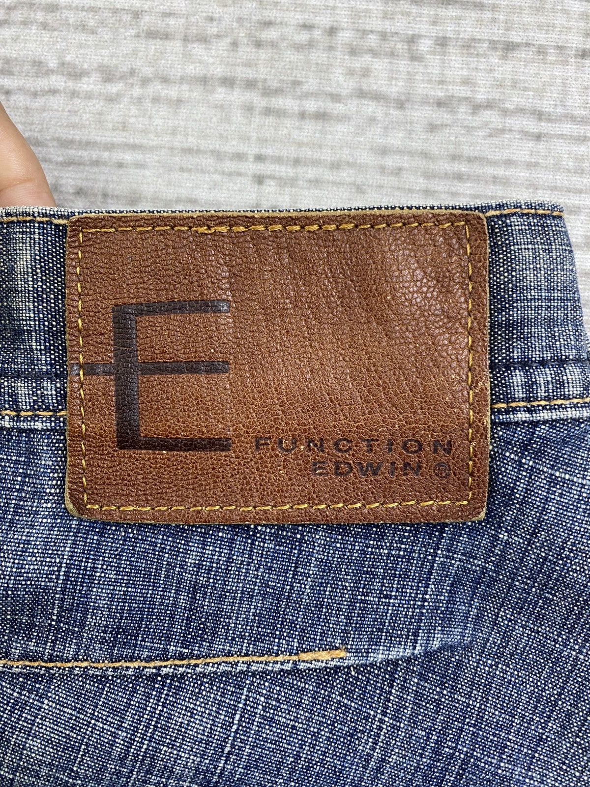 Edwin × Le Grande Bleu (L.G.B.) × Vintage Vintage Edwin E- Function Curve Distressed Denim Pants Size US 28 / EU 44 - 16 Thumbnail