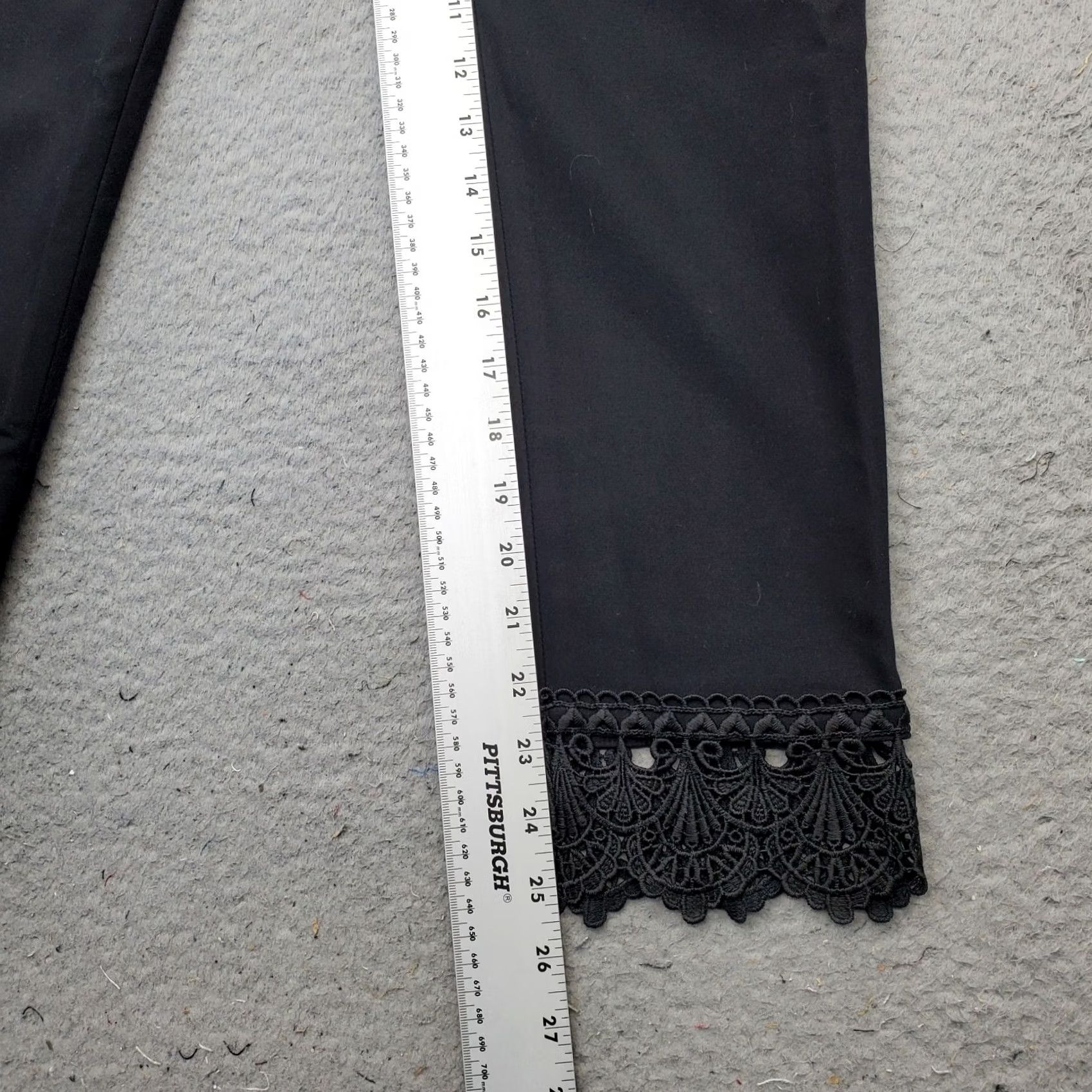 Calvin Klein Calvin Klein Womens Pants 4 Black Ankle Flat Front High Waist Lace Embroidery Hem Straight Fast Shipping Size 27" / US 4 / IT 40 - 4 Thumbnail