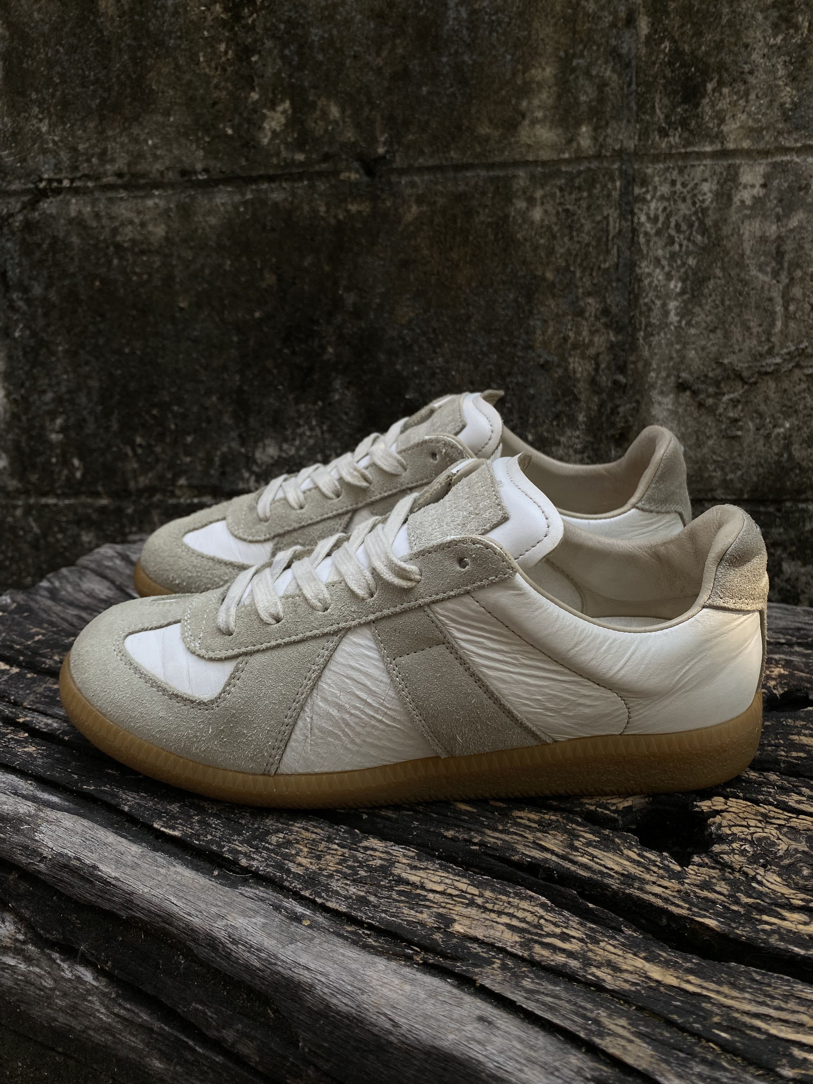 Maison Margiela Maison Margiela Replica GAT Beige Gum Sole Sneakers EU 36.5 Size US 6.5 / IT 36.5 - 1 Thumbnail