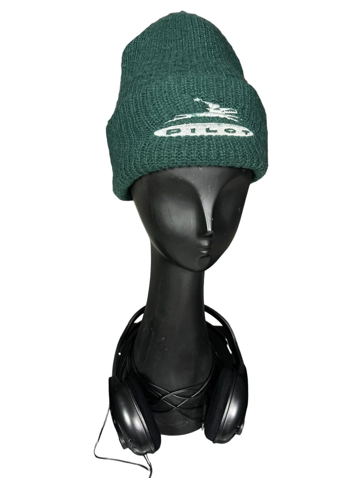 Vintage Vintage Pilot Beanie Streetwear Grungy Made In Canada Size ONE SIZE - 1 Thumbnail