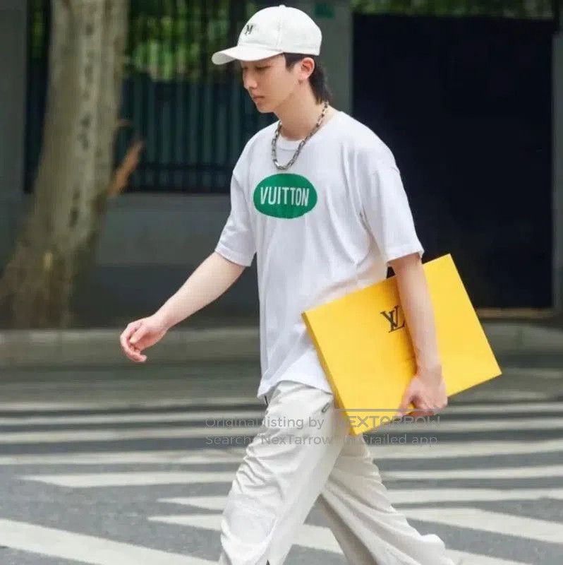 Louis Vuitton Louis Vuitton White Cotton XXL T-Shirt . Size US XXL / EU 58 / 5 - 9 Thumbnail