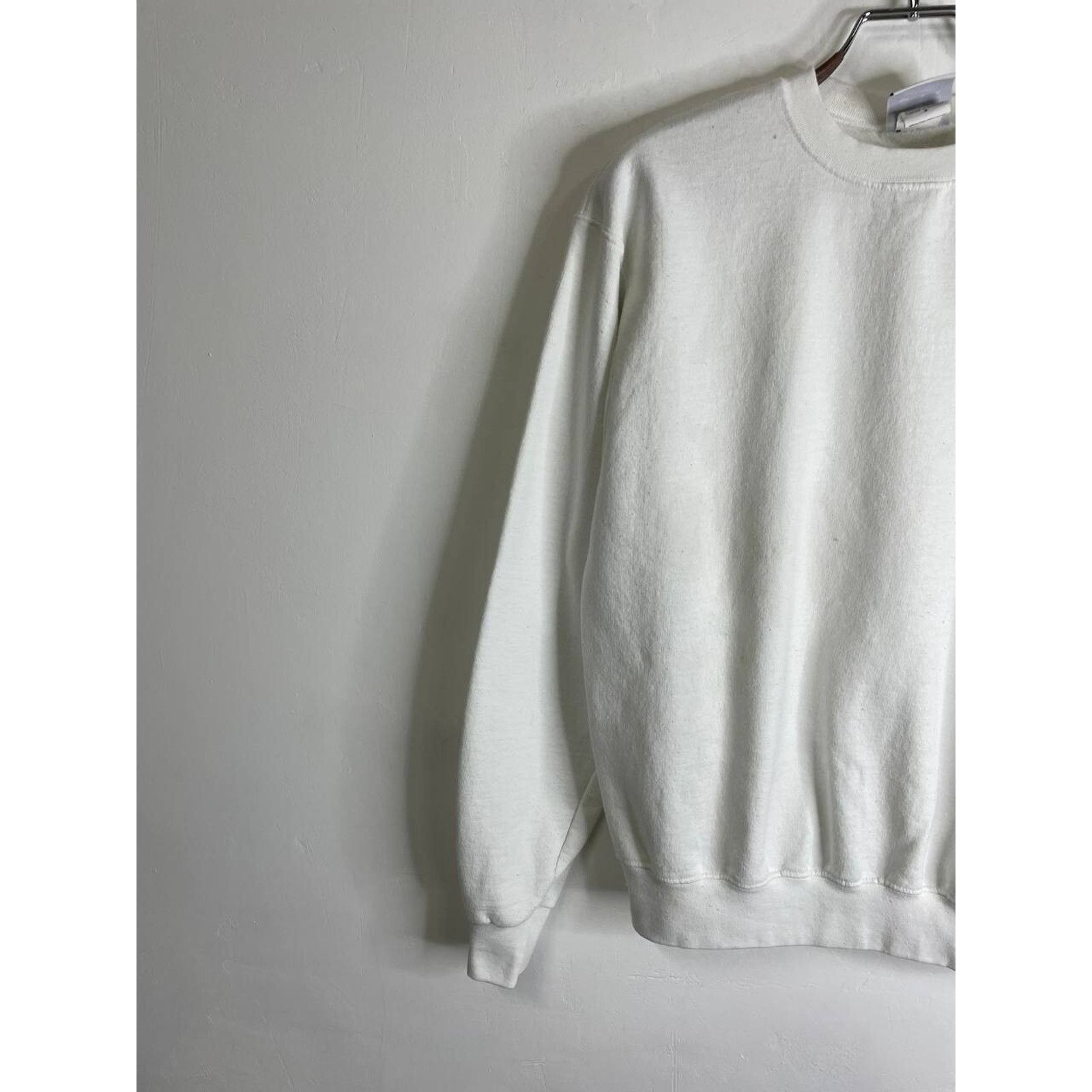 Champion Vintage Champion Eco White Crewneck Sweatshirt Size M Size US M / EU 48-50 / 2 - 6 Thumbnail