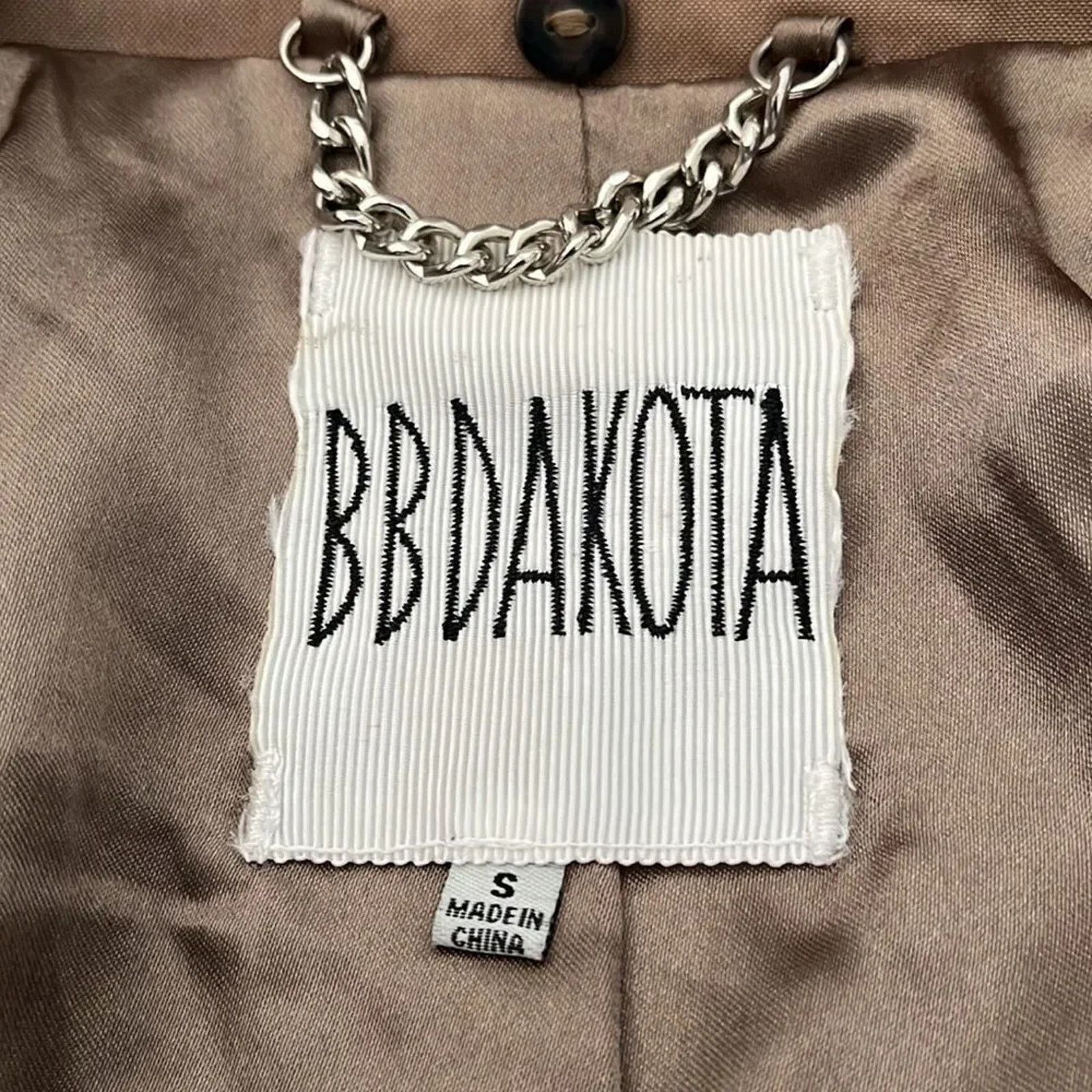 BB Dakota BB Dakota fully lined trench coat, size Small. Size S / US 4 / IT 40 - 5 Thumbnail