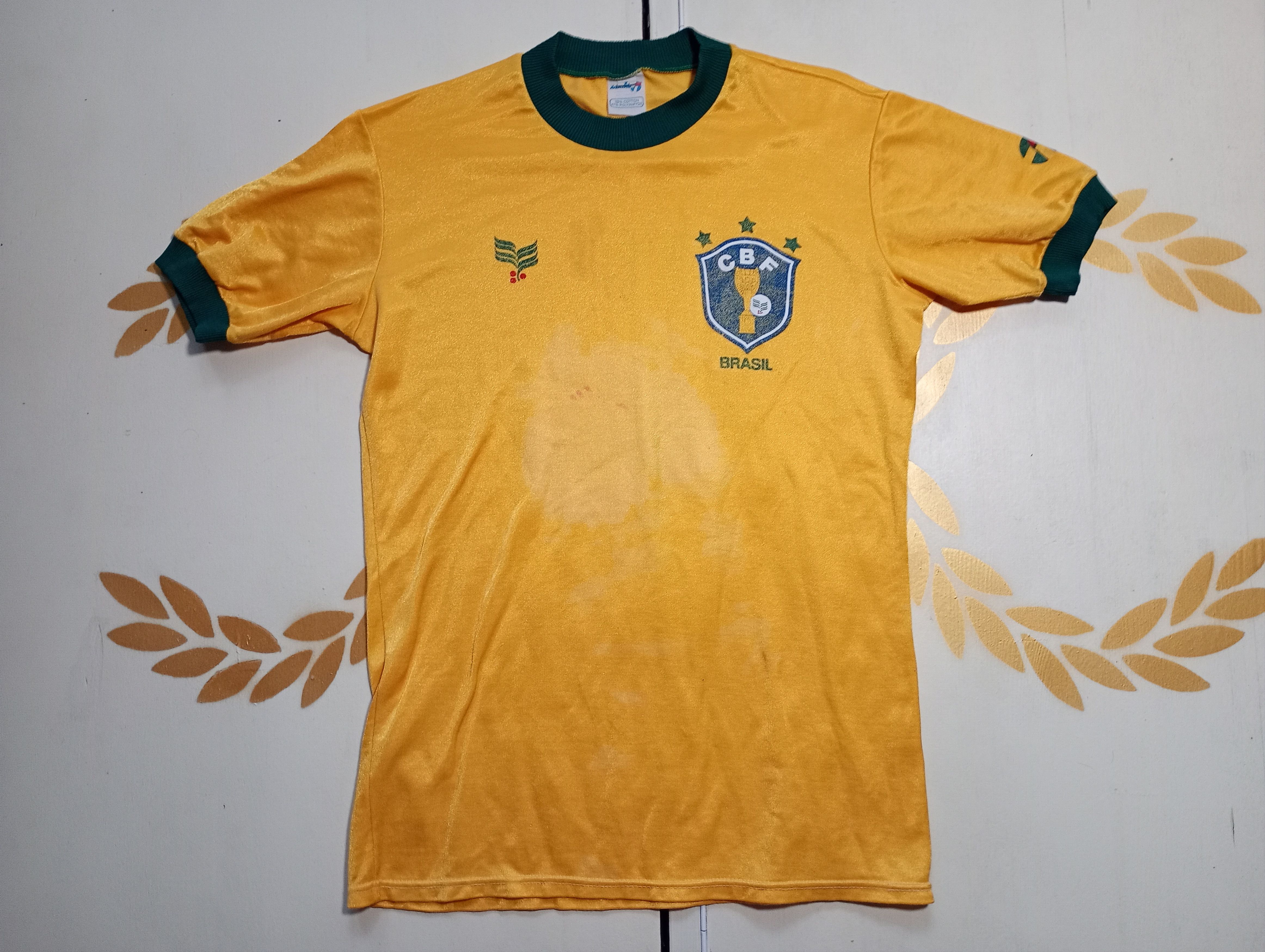 Vintage Aqatas Brazil Home Jersey World Cup 1982 Size US L / EU 52-54 / 3 - 1 Thumbnail