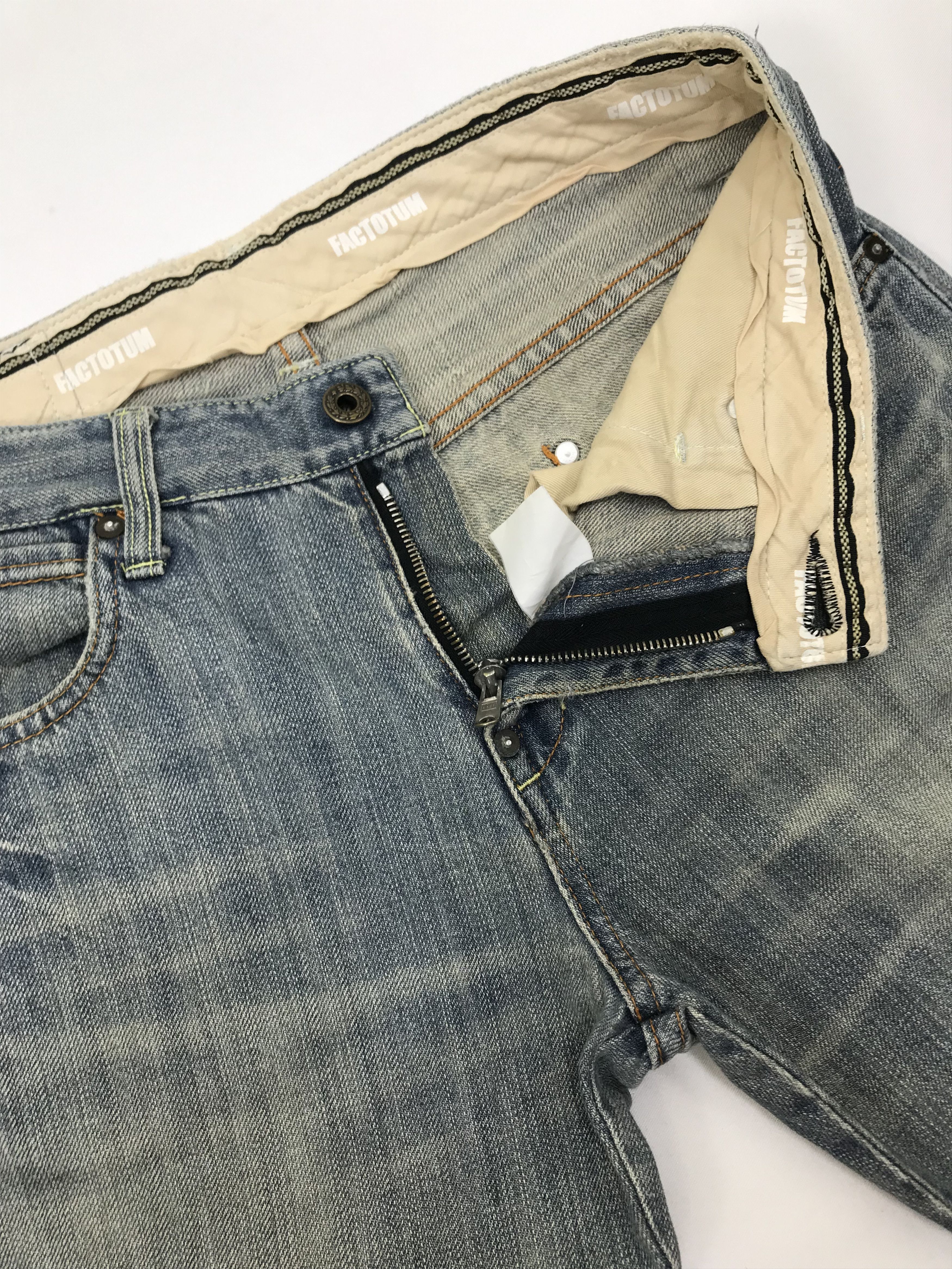 FACTOTUM Vintage Factotum Japanese Faded Blue Jeans Size US 31 - 9 Thumbnail