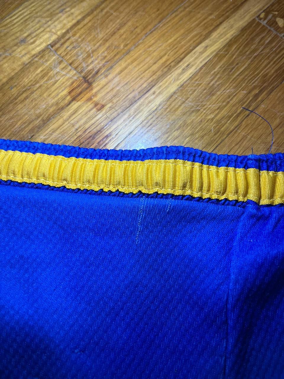 Puma Vintage Puma Sheffield Wednesday home shorts Size US 34 / EU 50 - 5 Thumbnail