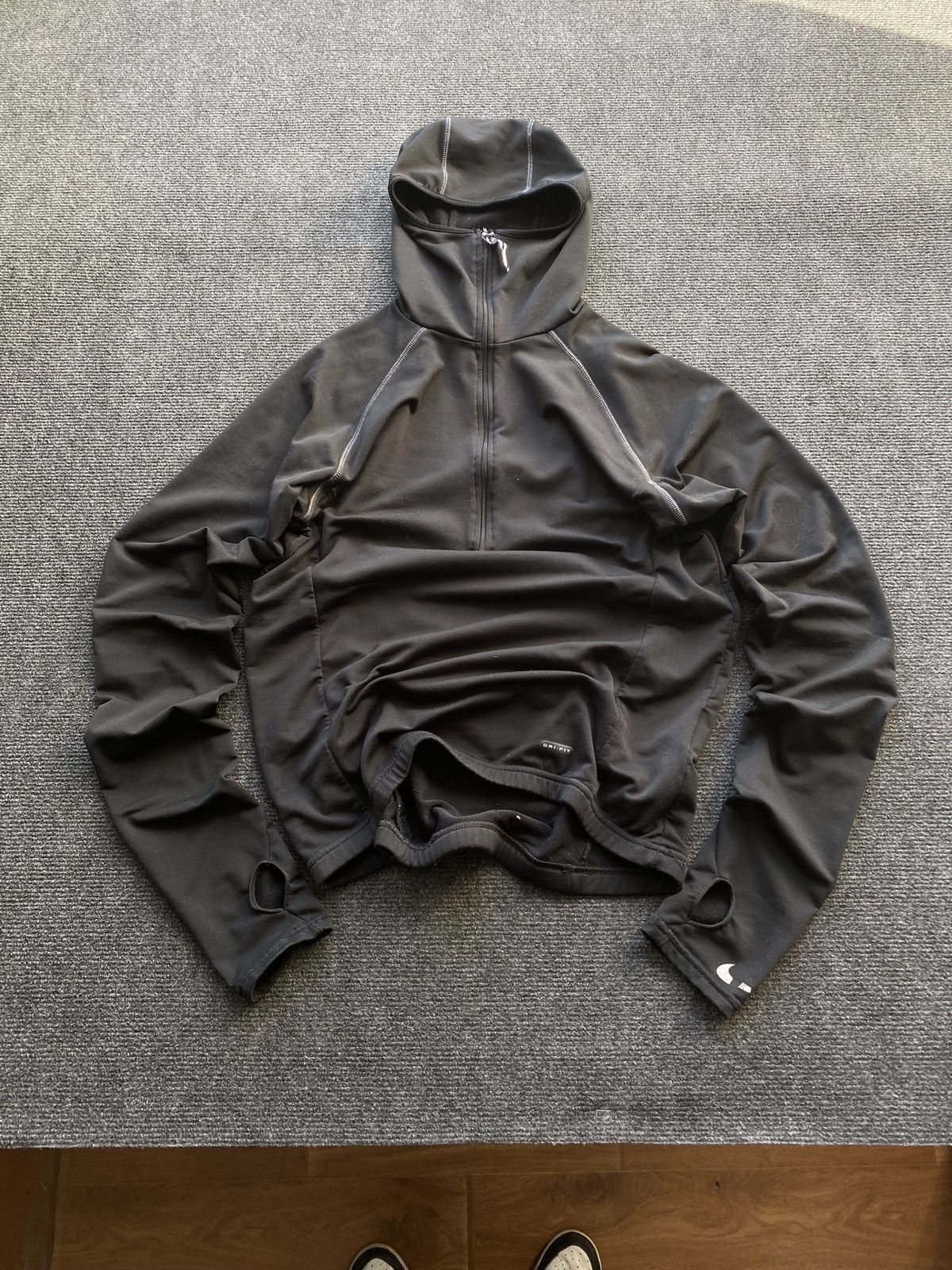 Nike 🔥Nike Vntg Ninja Track Sport Hoodie Rare mens L y2k punk Size US L / EU 52-54 / 3 - 1 Thumbnail