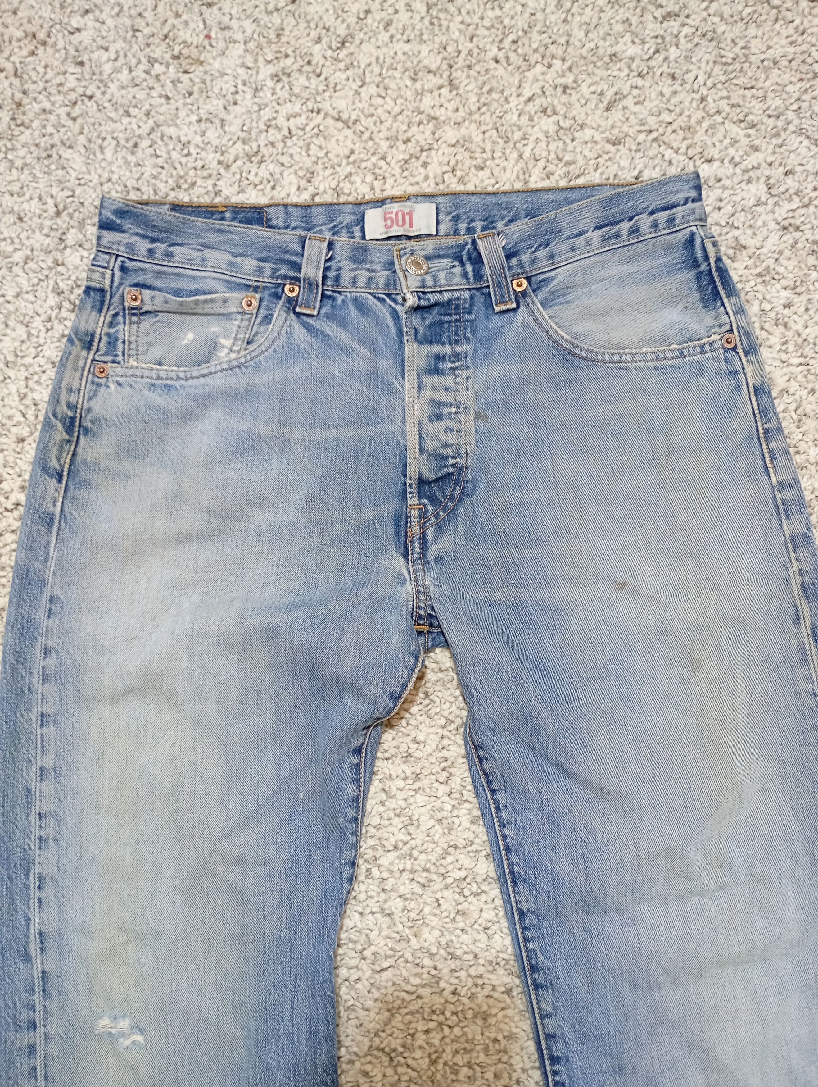 Levi's Vintage Levis 501 Bleu Wash Distressed Jeans Size US 32 / EU 48 - 3 Thumbnail