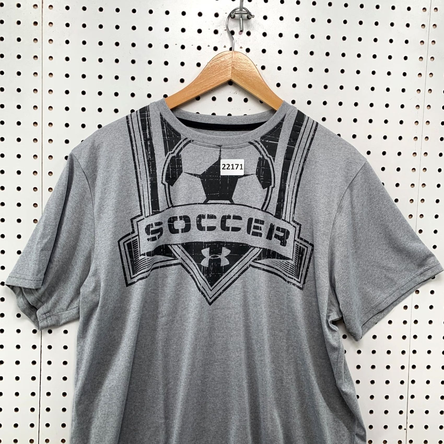 Under Armour Under Armour Heat Gear Soccer Shirt Gray Adult Large Short Sleeve Sports Shirt Mens Size US L / EU 52-54 / 3 - 6 Thumbnail