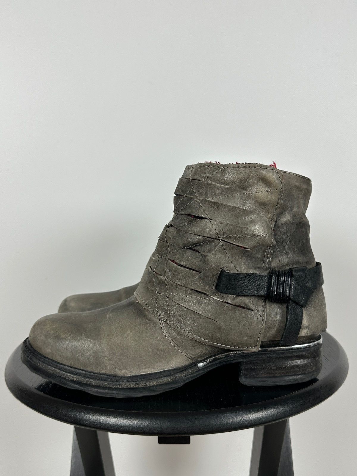A.S.98 A.S.98. Airstep Gray Leather Biker Ankle Buckle Strap Boots Size US 8 / IT 38 - 2 Thumbnail