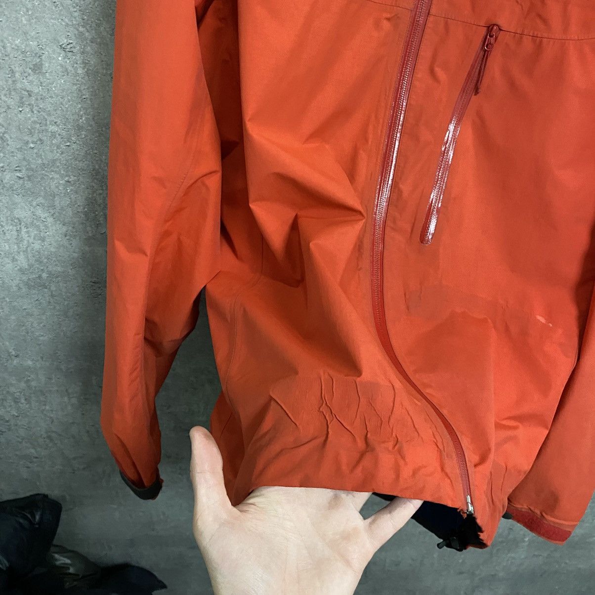 Arc'teryx Men's Arcteryx Beta Gore-Tex Jacket Size US L / EU 52-54 / 3 - 15 Thumbnail