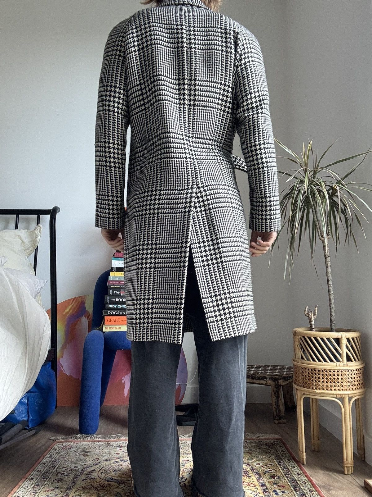 Tagliatore Italian wool houndstooth woven coat black and white Size US M / EU 48-50 / 2 - 4 Thumbnail