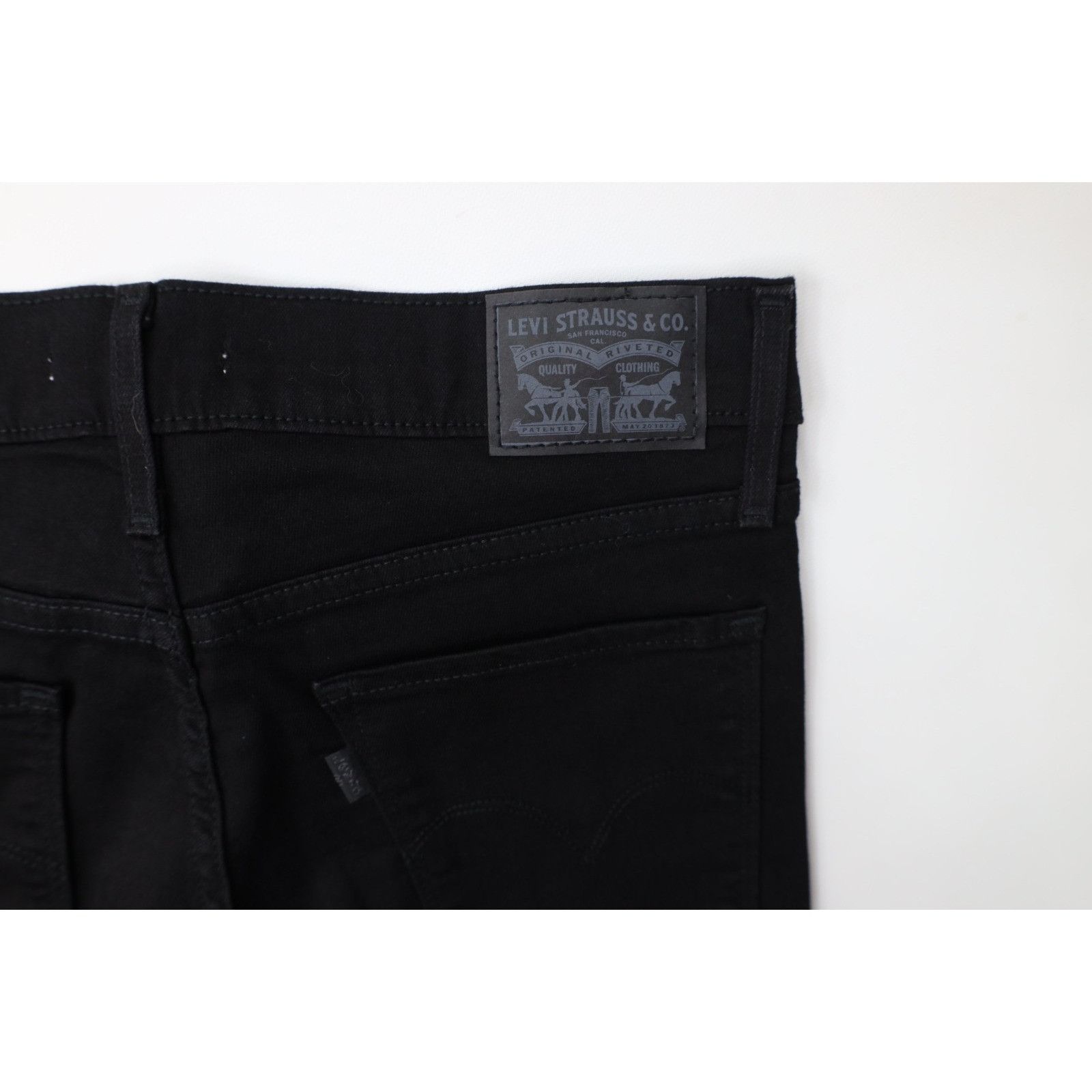Levi's New Levis 311 Mid Rise Stretch Shaping Skinny Jeans Size 29" - 14 Thumbnail