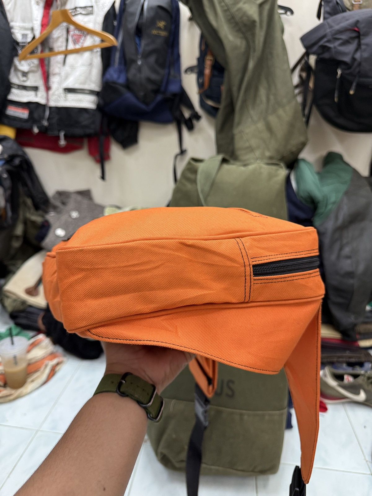 Paul Smith 🔥🔥🔥ARCHIVE PAUL SMITH SLING BAG Size ONE SIZE - 7 Thumbnail