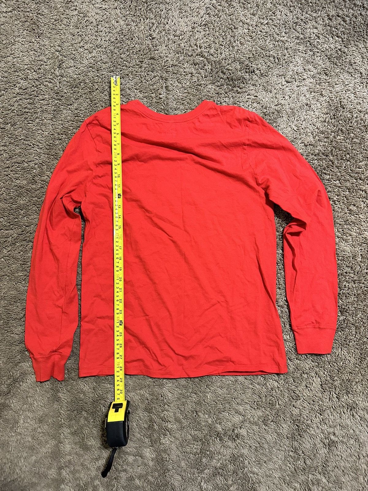 NCAA × Vintage Vintage NCAA Ole Miss “track & field” shirt 00s size medium Size US M / EU 48-50 / 2 - 7 Thumbnail