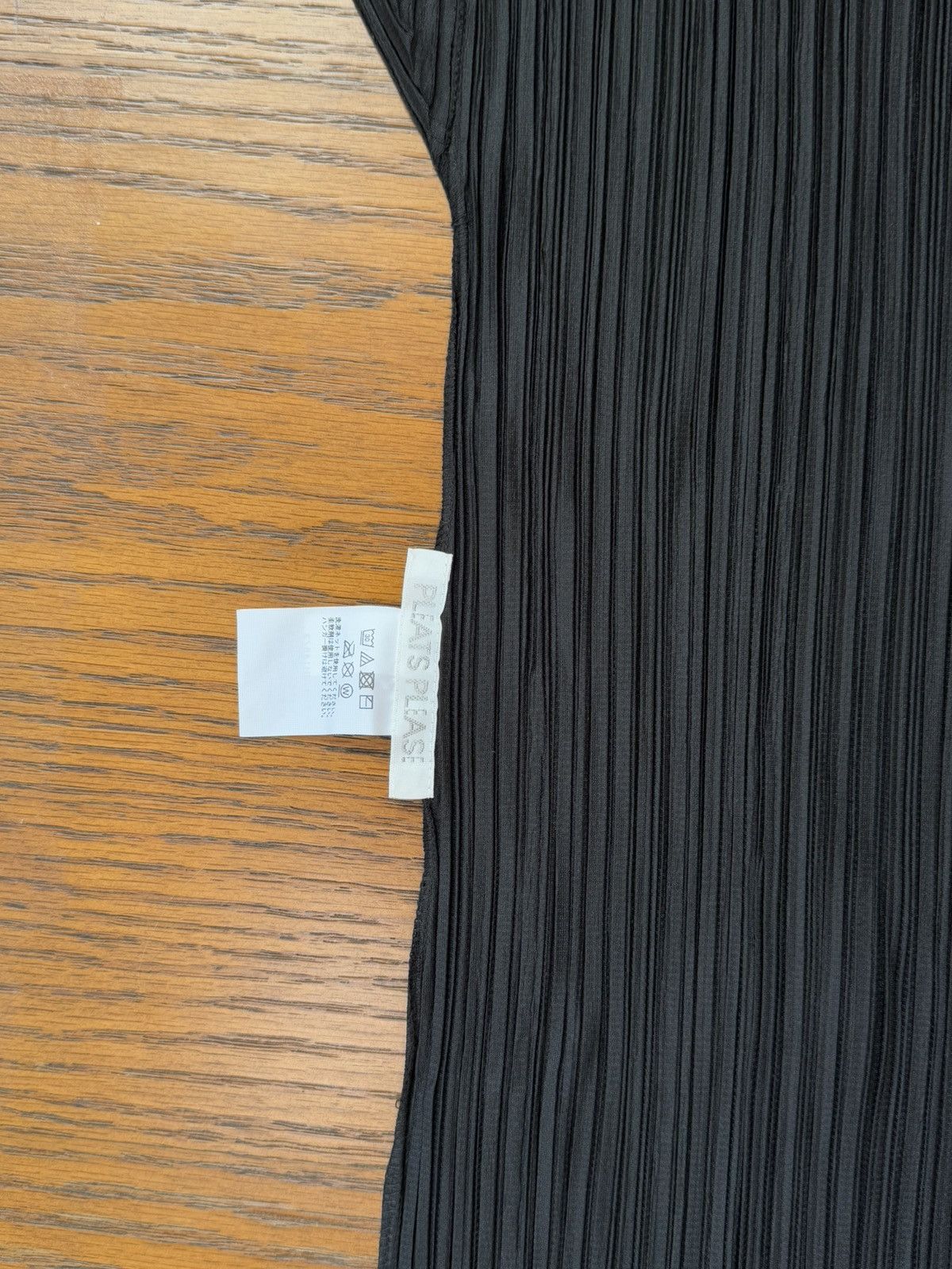 Issey Miyake × Pleats Please Issey Miyake Pleats Please ISSEY MIYAKE Dress Monthly Colors Size M / US 6-8 / IT 42-44 - 7 Thumbnail